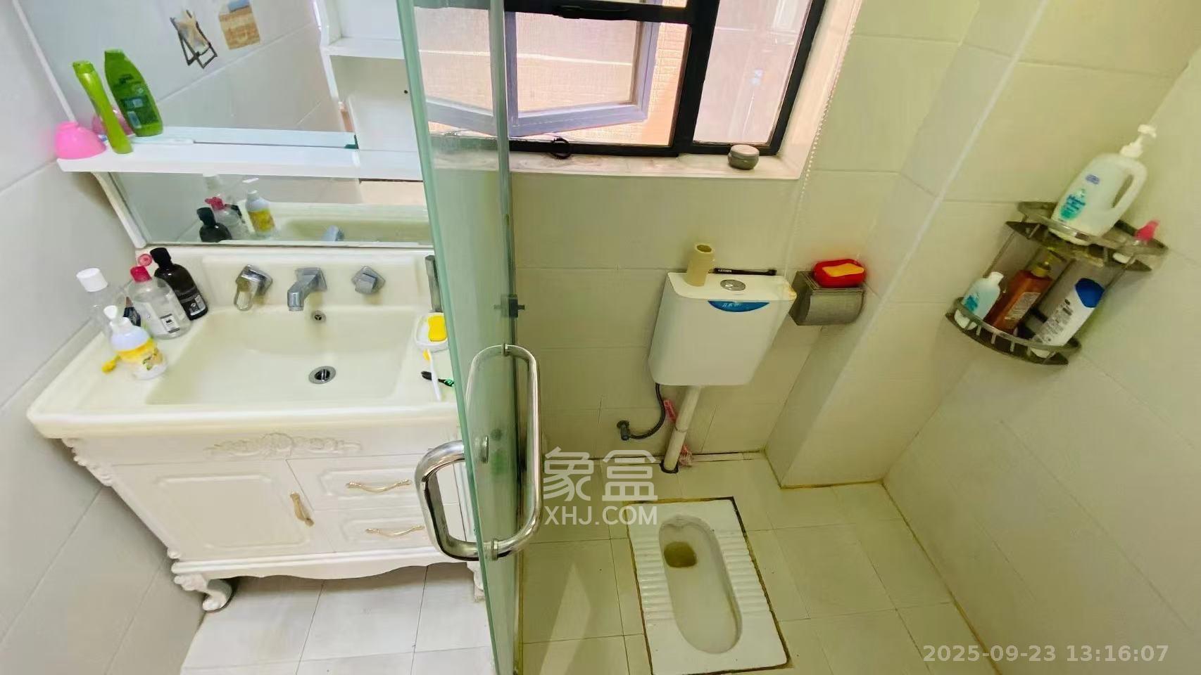 武广美誉  3室2厅1卫    2800.0元/月室内图