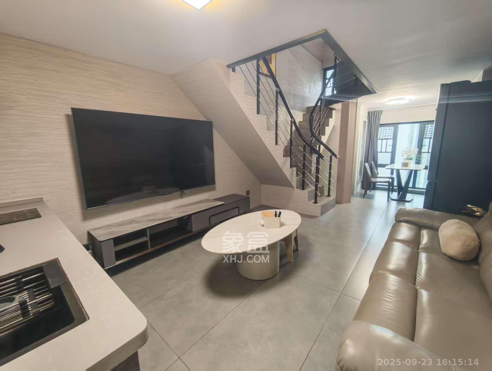 欣隆居 1室1厅1卫 2500.0元/月 欣隆居 1室1厅1卫 2500.0元/月室内图