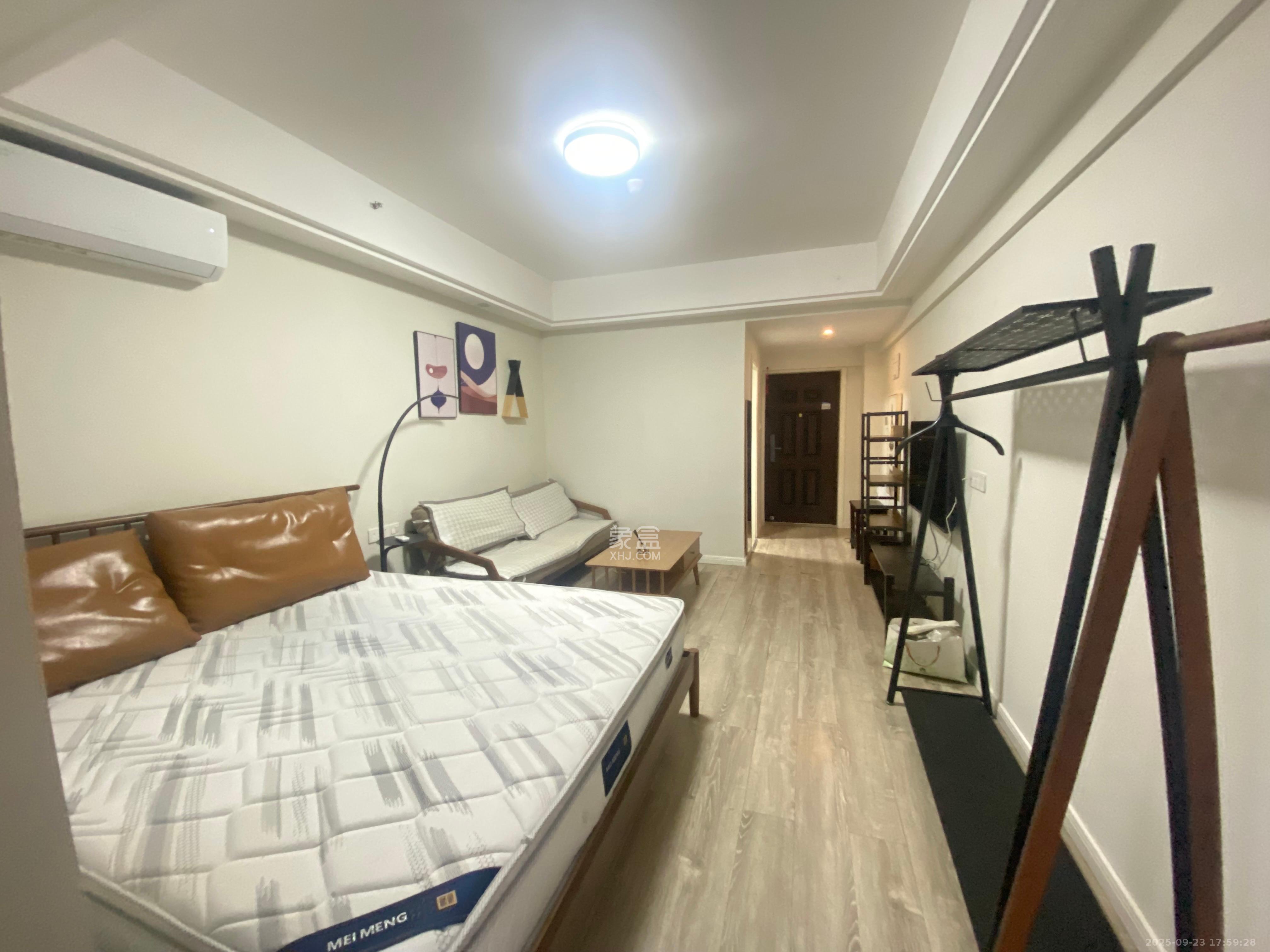 美洲故事高层  1室1厅1卫    1500.0元/月室内图