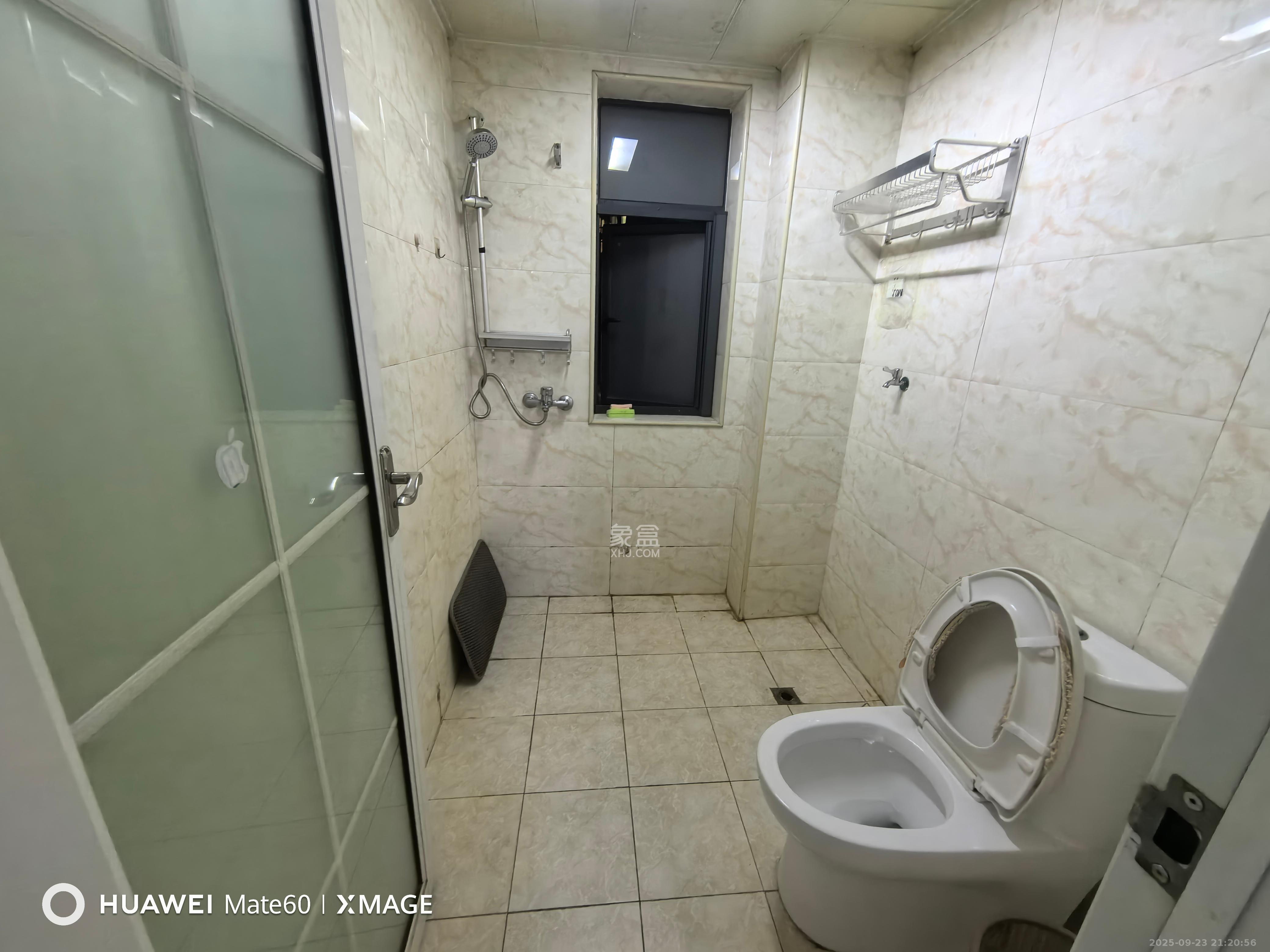 上峰苑(兰亭玥岛) 2室1厅1卫 1800.0元/月 上峰苑(兰亭玥岛) 2室1厅1卫 1800.0元/月室内图