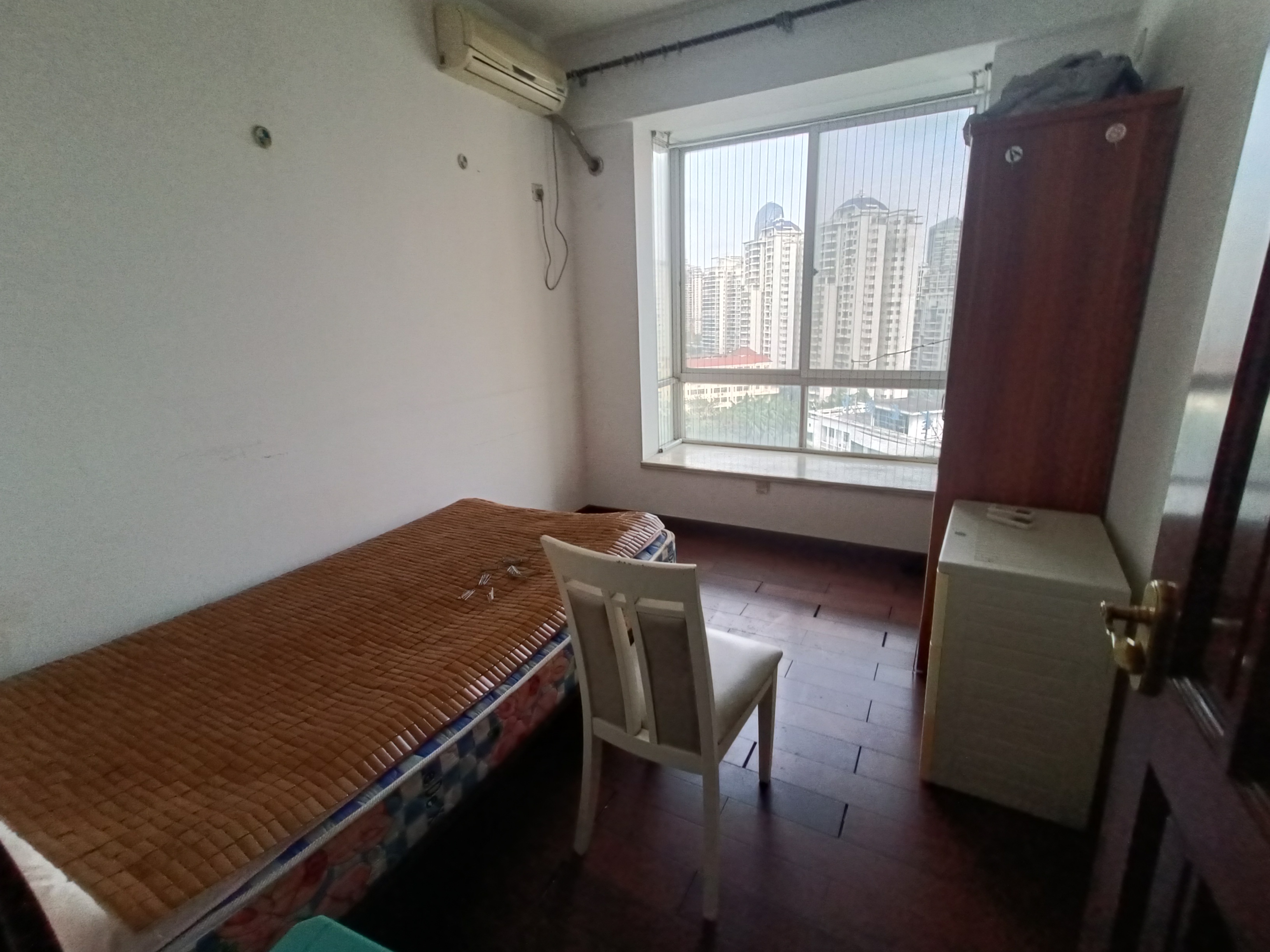 银通花园 3室2厅2卫 3200.0元/月 银通花园 3室2厅2卫 3200.0元/月室内图