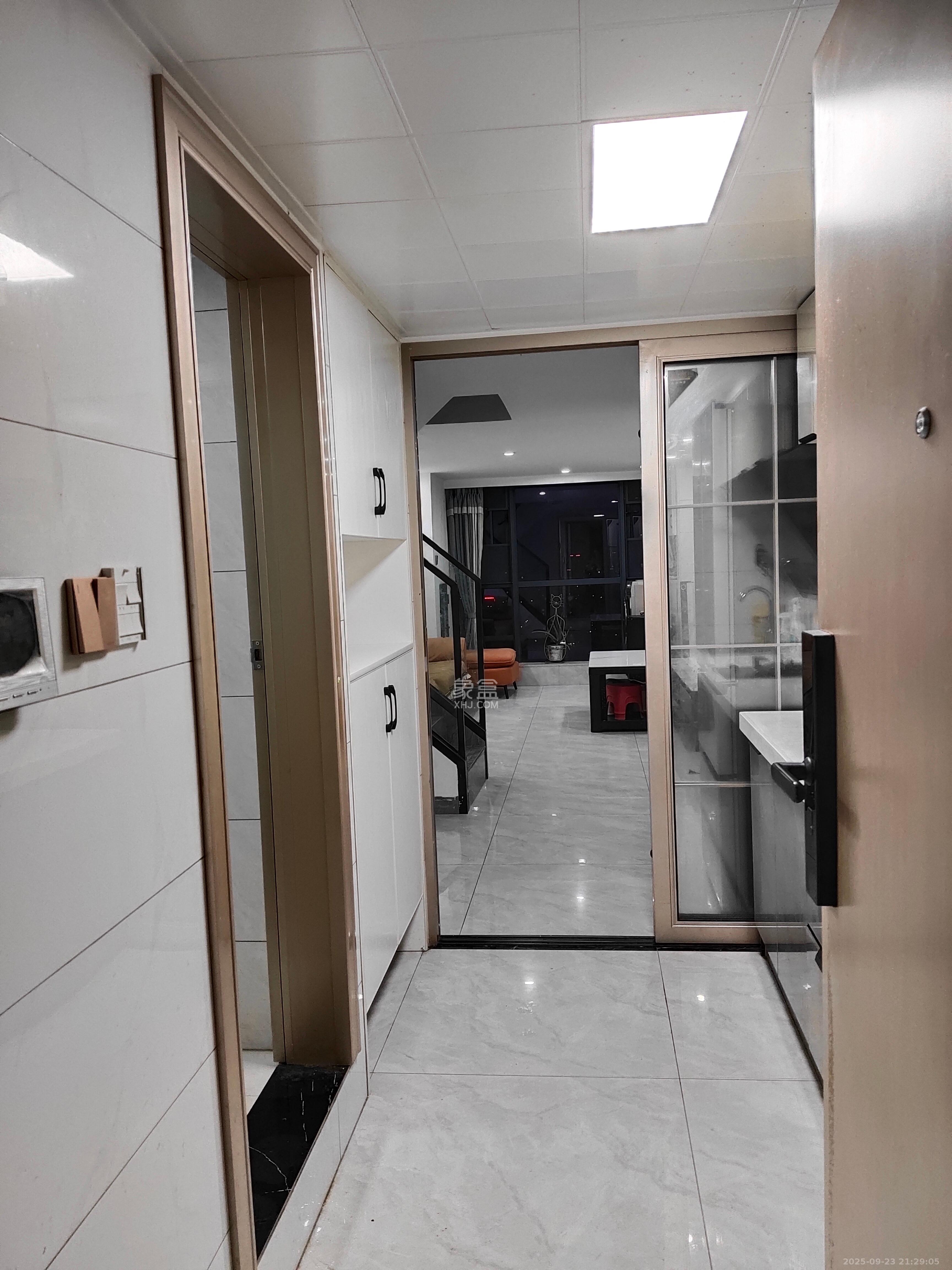 海伦春天 2室1厅1卫 1800.0元/月 海伦春天 2室1厅1卫 1800.0元/月室内图