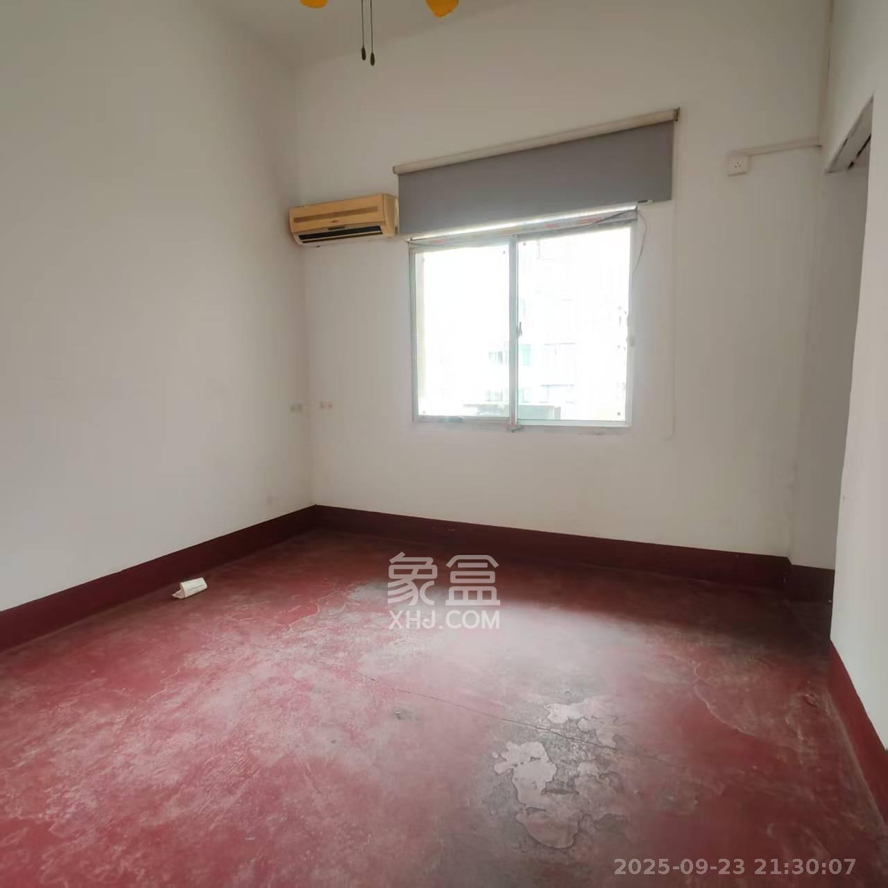 朝阳一、二村  3室1厅1卫    1500.0元/月室内图