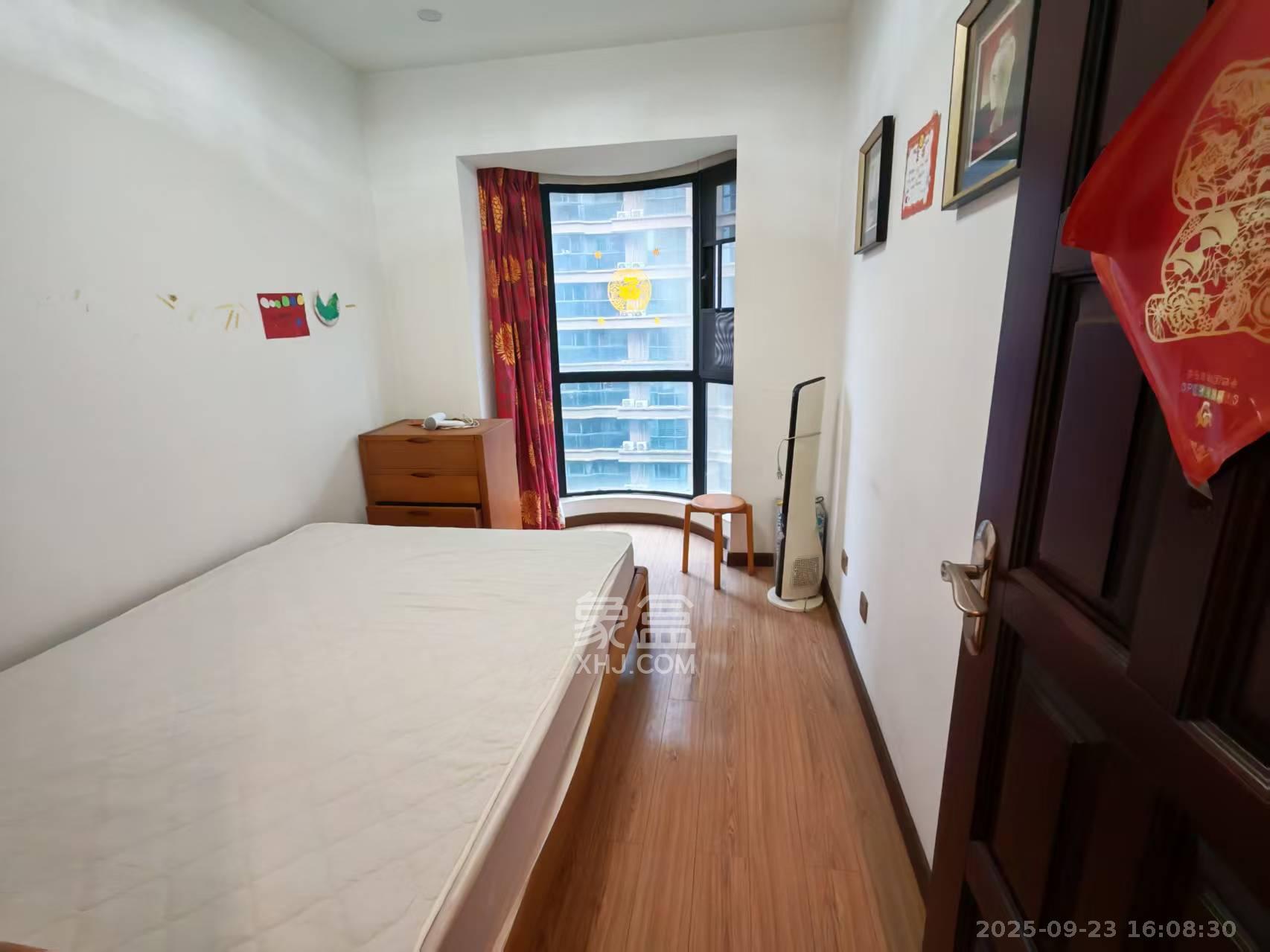 永祺西京  4室2厅2卫    3800.0元/月室内图