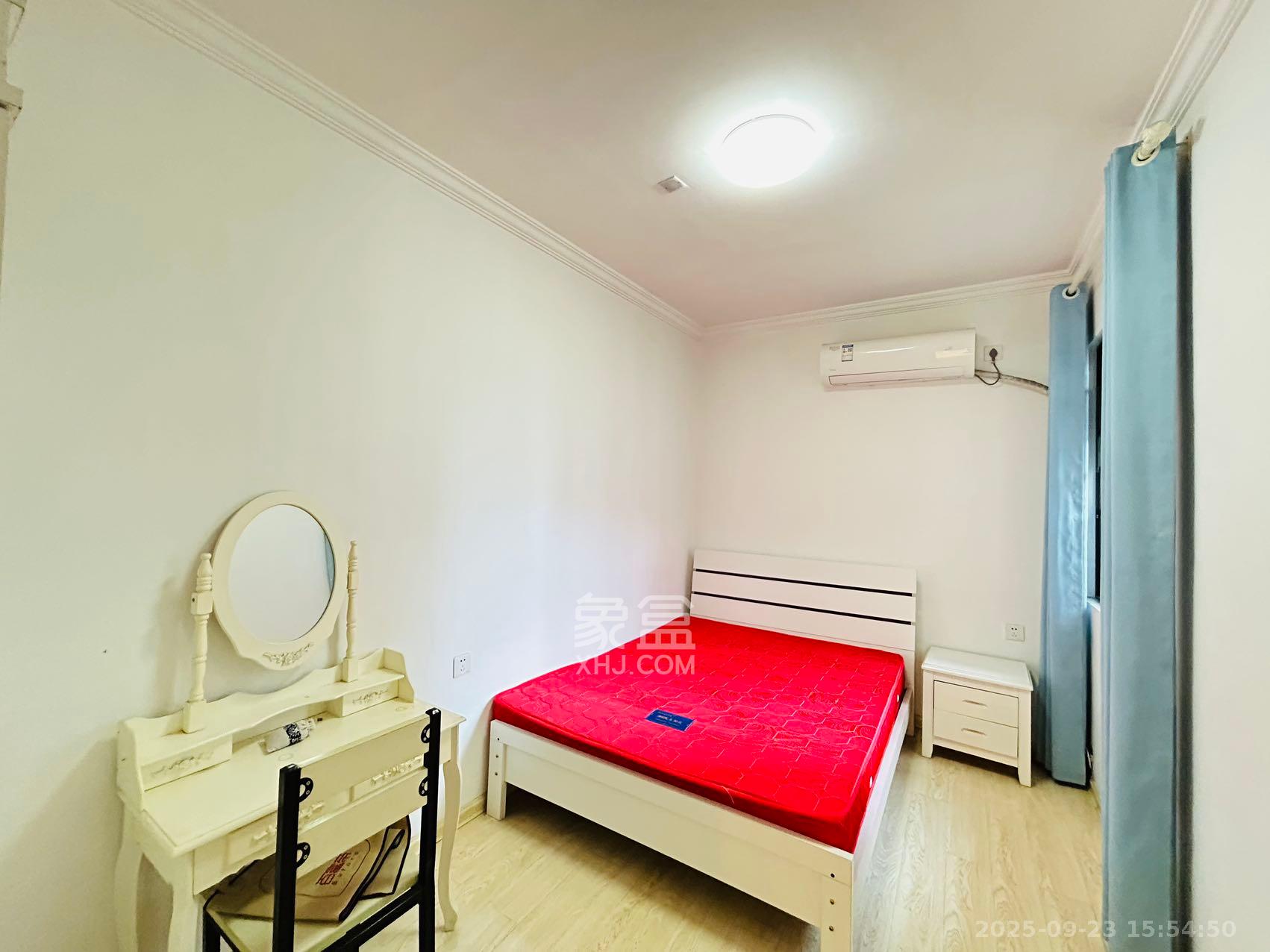 中国铁建梅溪青秀二期  3室2厅2卫    2200.0元/月室内图