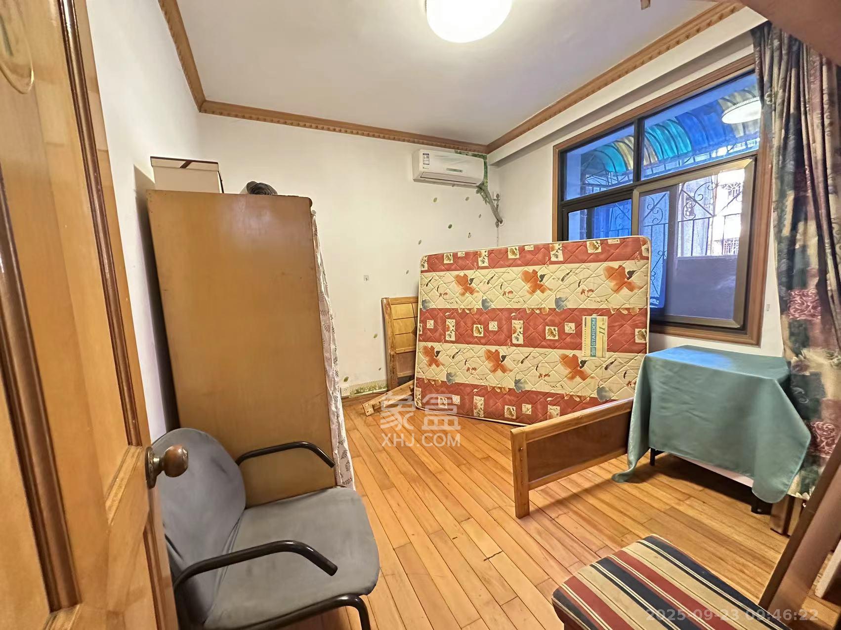 省进出口公司宿舍  3室2厅1卫    1700.0元/月室内图