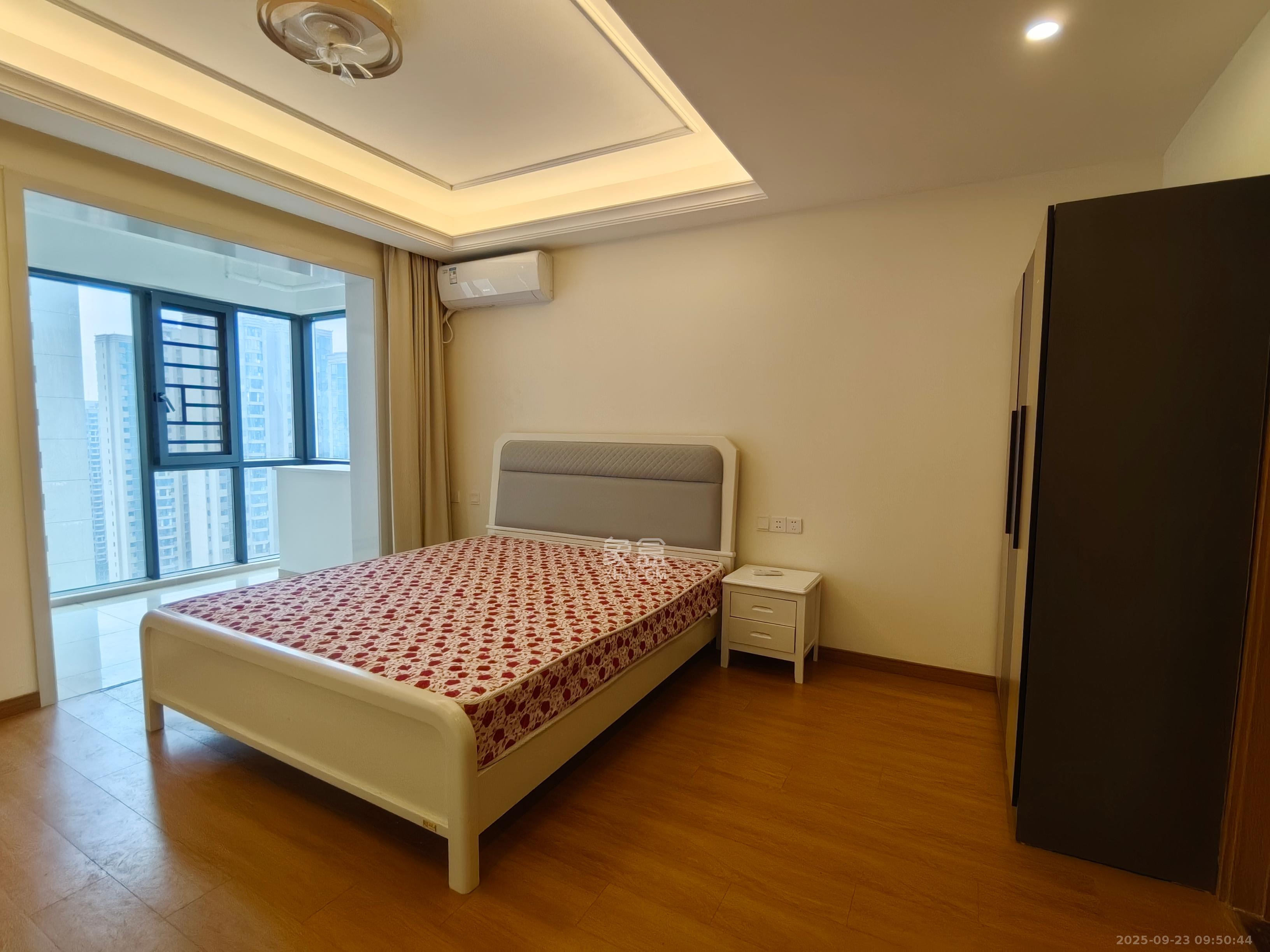 金科集美天辰 1室2厅1卫 2500.0元/月 金科集美天辰 1室2厅1卫 2500.0元/月室内图