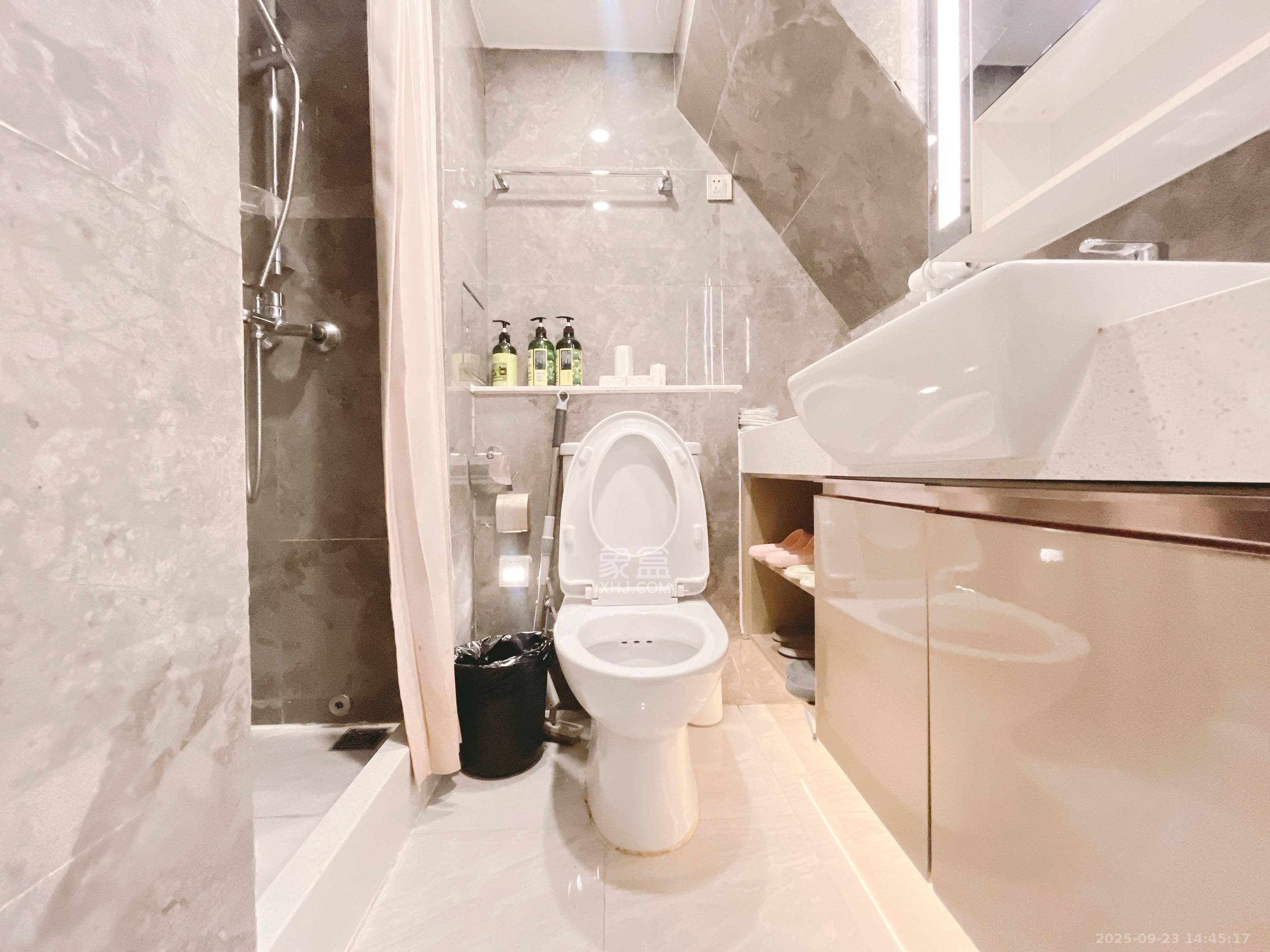 华远华时代 2室1厅1卫 2800.0元/月 华远华时代 2室1厅1卫 2800.0元/月室内图