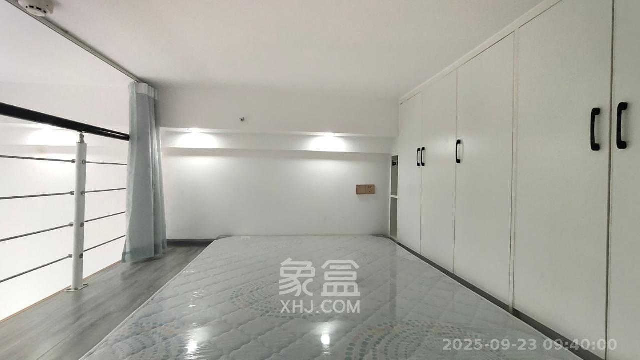 裕天国际商汇中心 1室1厅1卫 1300.0元/月 裕天国际商汇中心 1室1厅1卫 1300.0元/月室内图