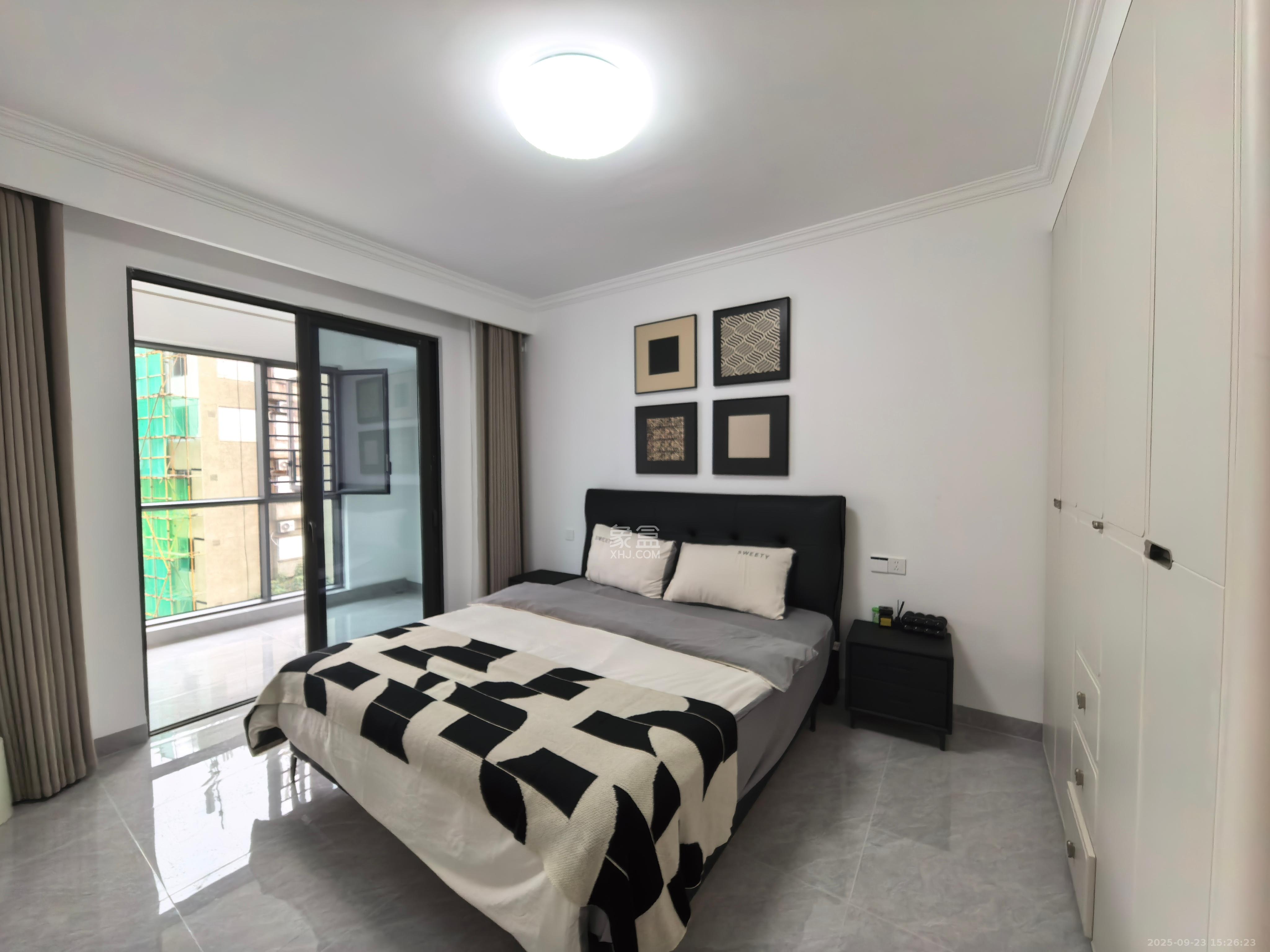 世茂璀璨风华 4室2厅3卫 6500.0元/月 世茂璀璨风华 4室2厅3卫 6500.0元/月室内图