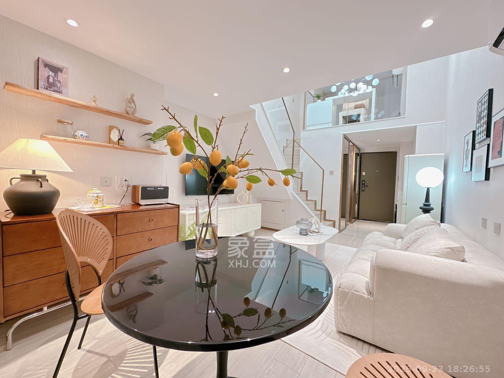 华远华时代 2室1厅1卫 3200.0元/月 华远华时代 2室1厅1卫 3200.0元/月室内图