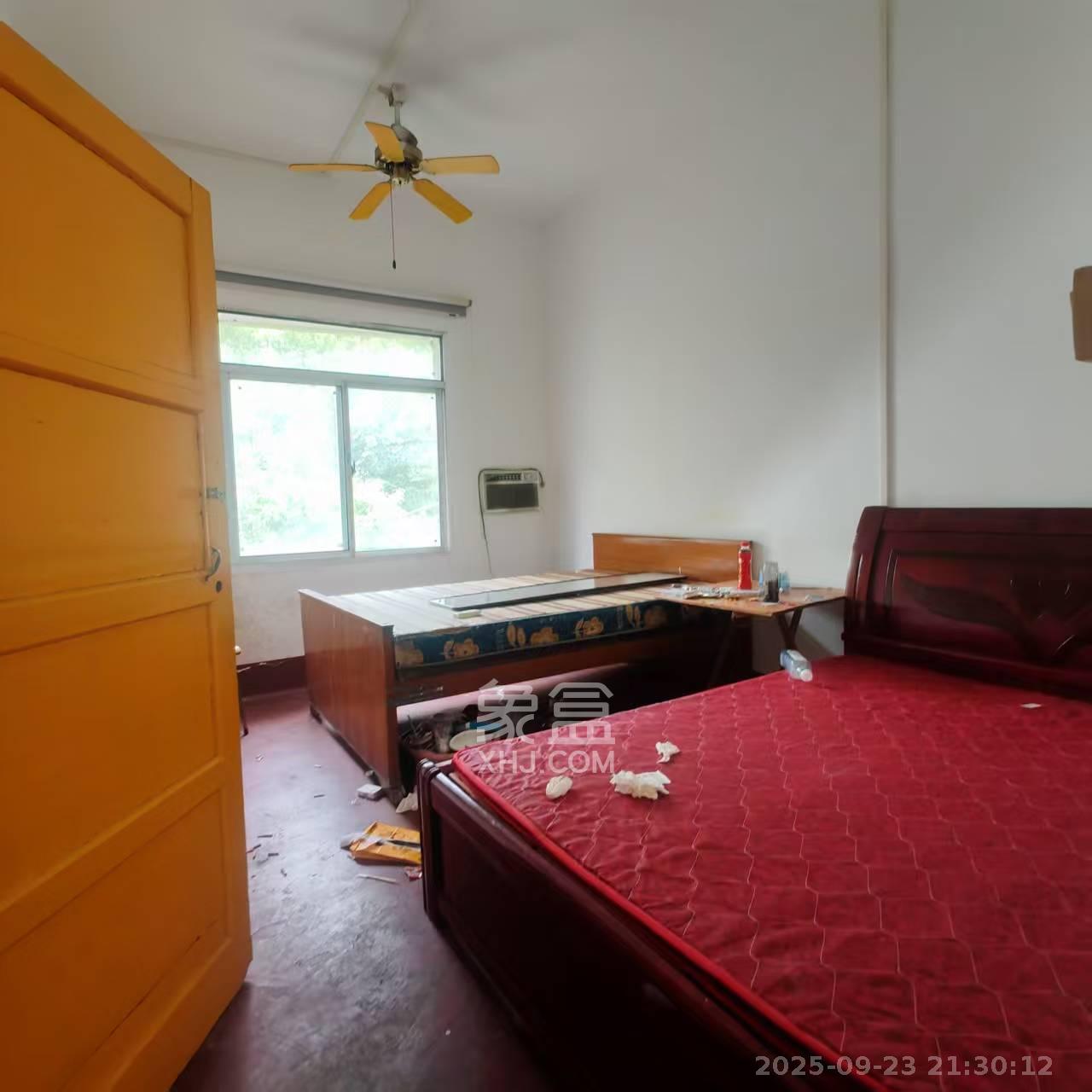 朝阳一、二村  3室1厅1卫    1500.0元/月室内图