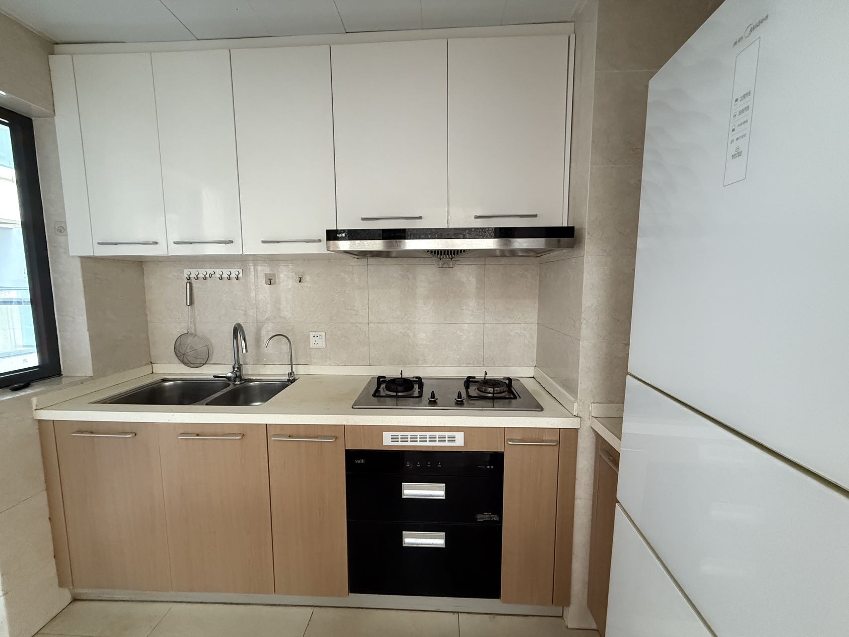 保利中央海岸四期(淳境、淳域) 4室2厅2卫 4000.0元/月 保利中央海岸四期(淳境、淳域) 4室2厅2卫 4000.0元/月室内图