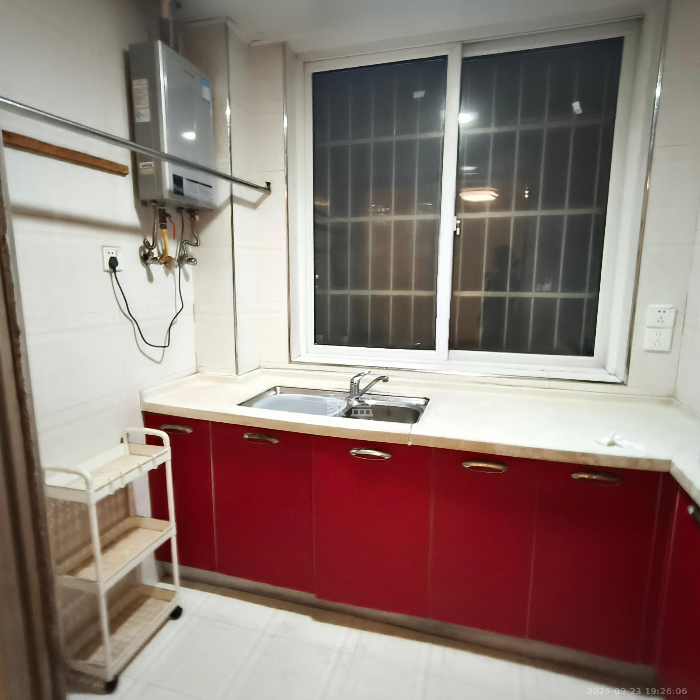 和润园一、二期 2室1厅1卫 1700.0元/月 和润园一、二期 2室1厅1卫 1700.0元/月室内图