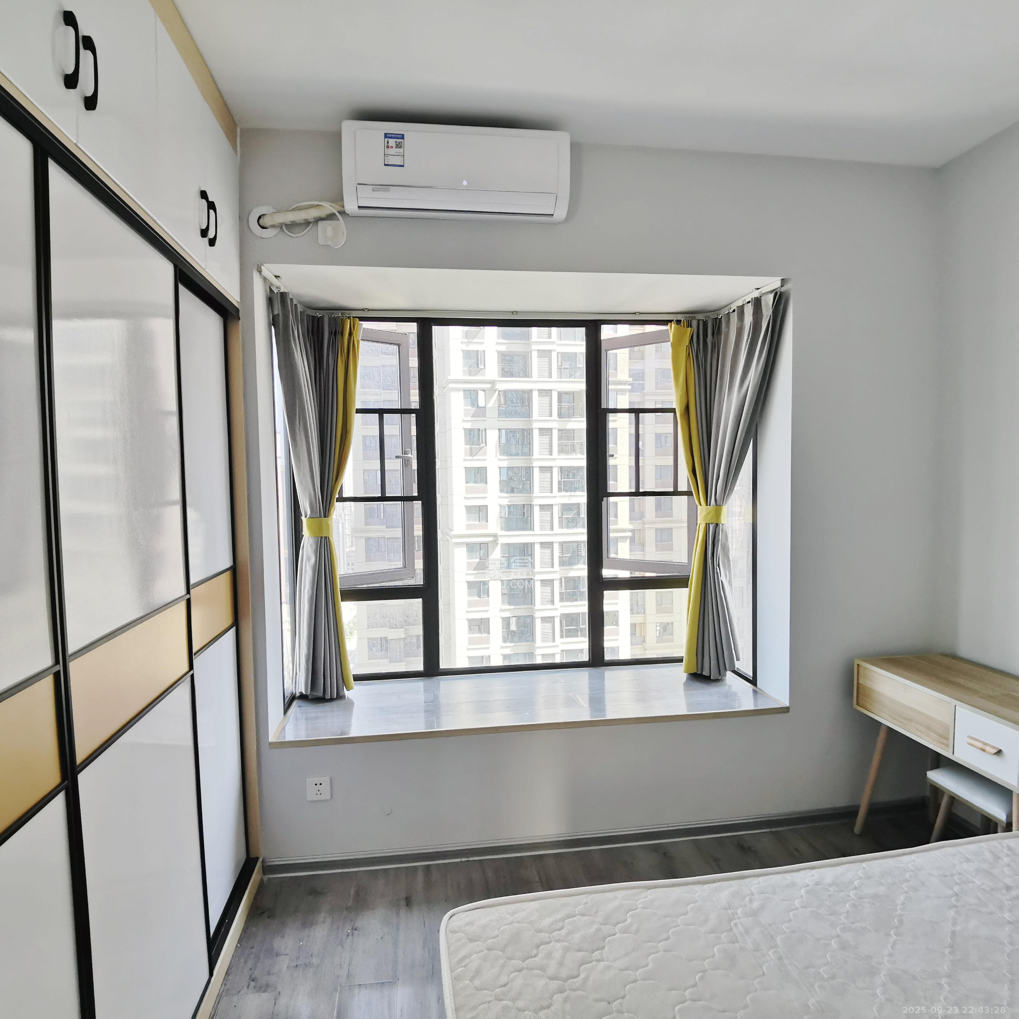 保利西海岸B区 3室2厅1卫 3280.0元/月 保利西海岸B区 3室2厅1卫 3280.0元/月室内图