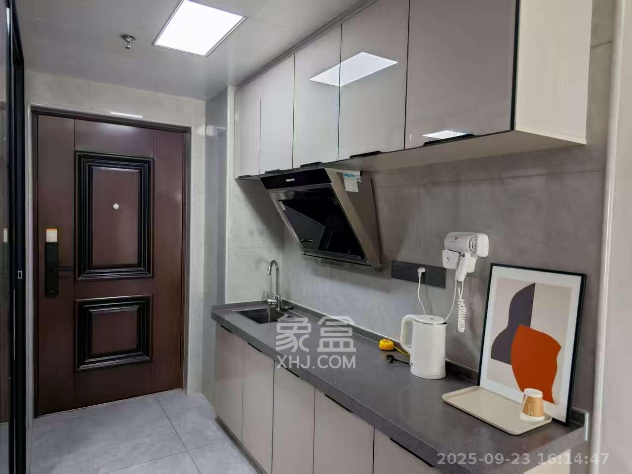 长房东旭国际 1室1厅1卫 1400.0元/月 长房东旭国际 1室1厅1卫 1400.0元/月室内图