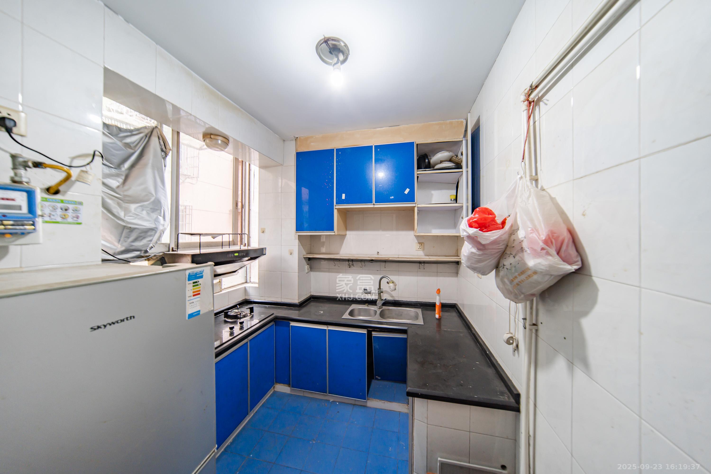 科教新村 3室2厅1卫 106.0万 科教新村 3室2厅1卫 106.0万厨房