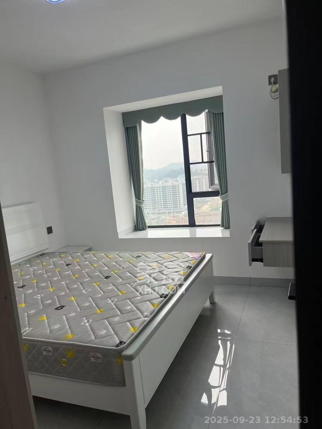 谷峰安置小区(惟德园) 3室2厅2卫 2700.0元/月 谷峰安置小区(惟德园) 3室2厅2卫 2700.0元/月室内图