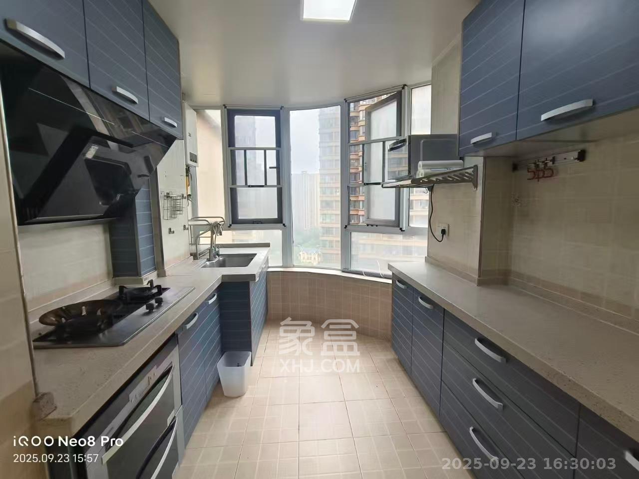 五矿万境水岸一期（万境水岸嘉苑）  3室2厅1卫    2400.0元/月室内图