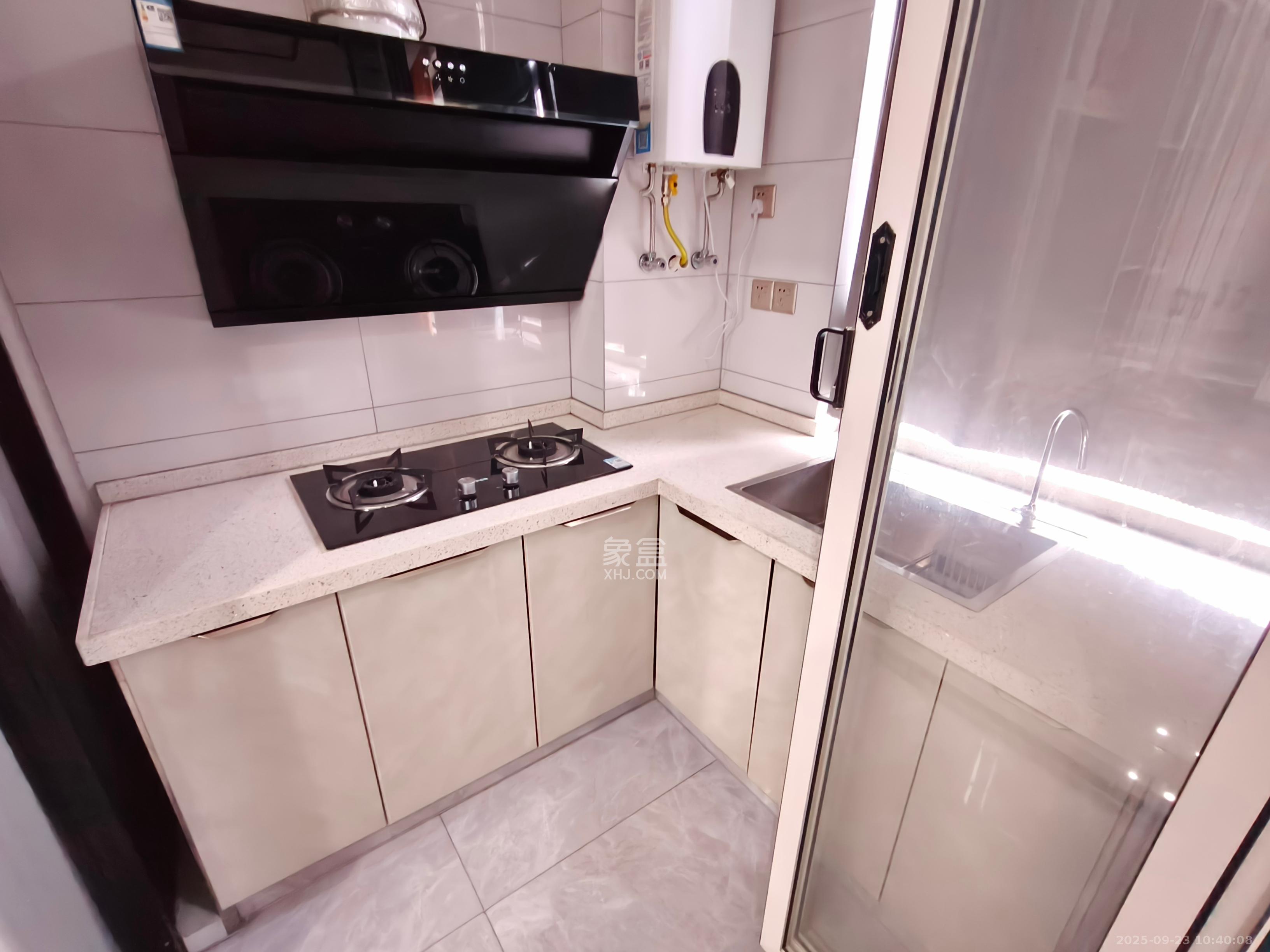 欣积福湾七期 1室1厅1卫 1100.0元/月 欣积福湾七期 1室1厅1卫 1100.0元/月室内图