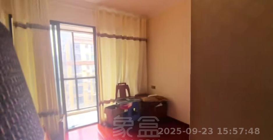 旺城天悦领秀香江 4室2厅2卫 2000.0元/月 旺城天悦领秀香江 4室2厅2卫 2000.0元/月室内图