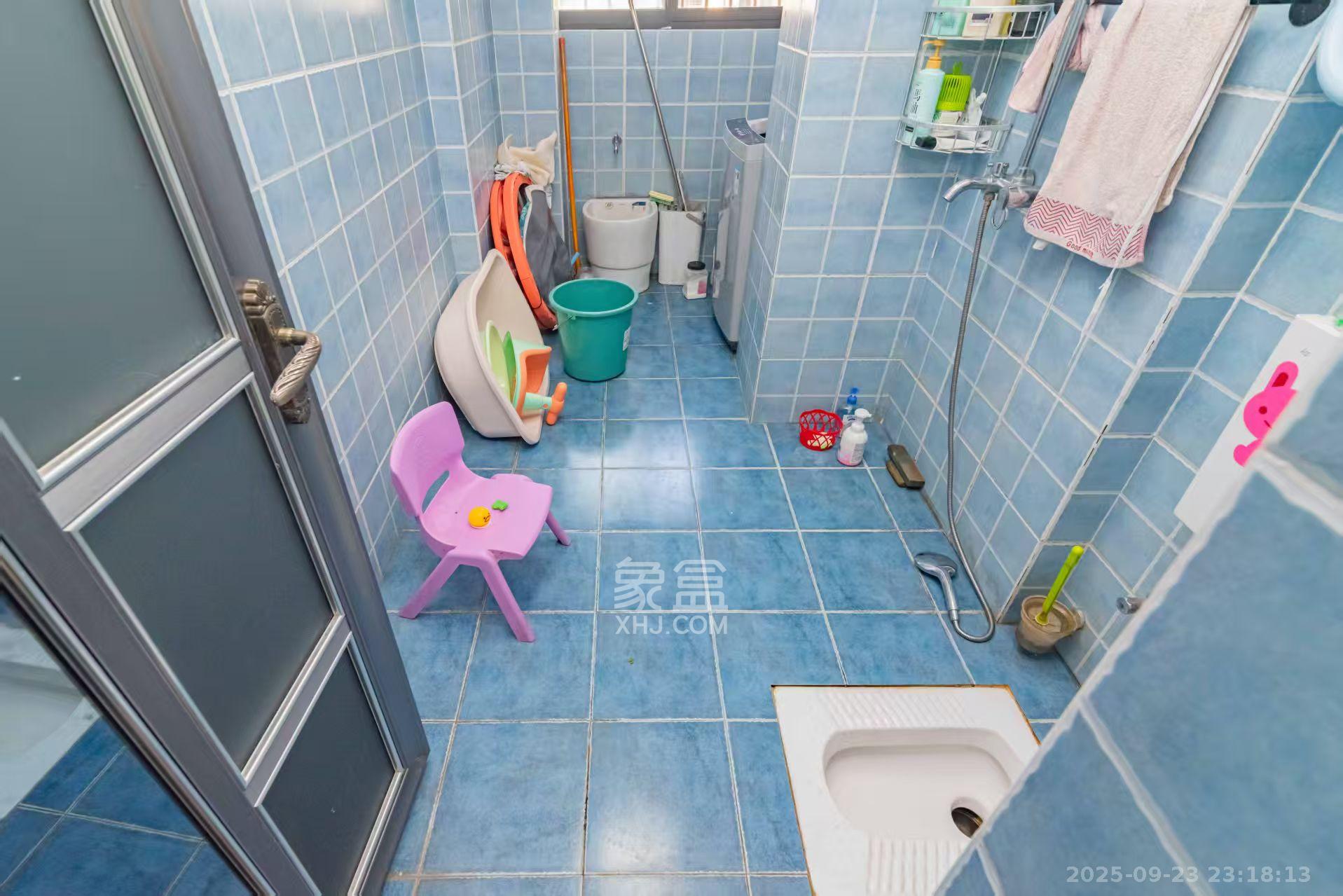 庄园心伽泊  3室2厅2卫    2800.0元/月室内图