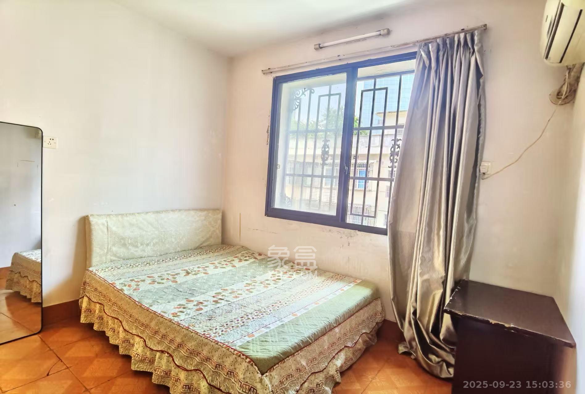 里仁巷22号工商联宿舍  3室1厅1卫    3200.0元/月室内图