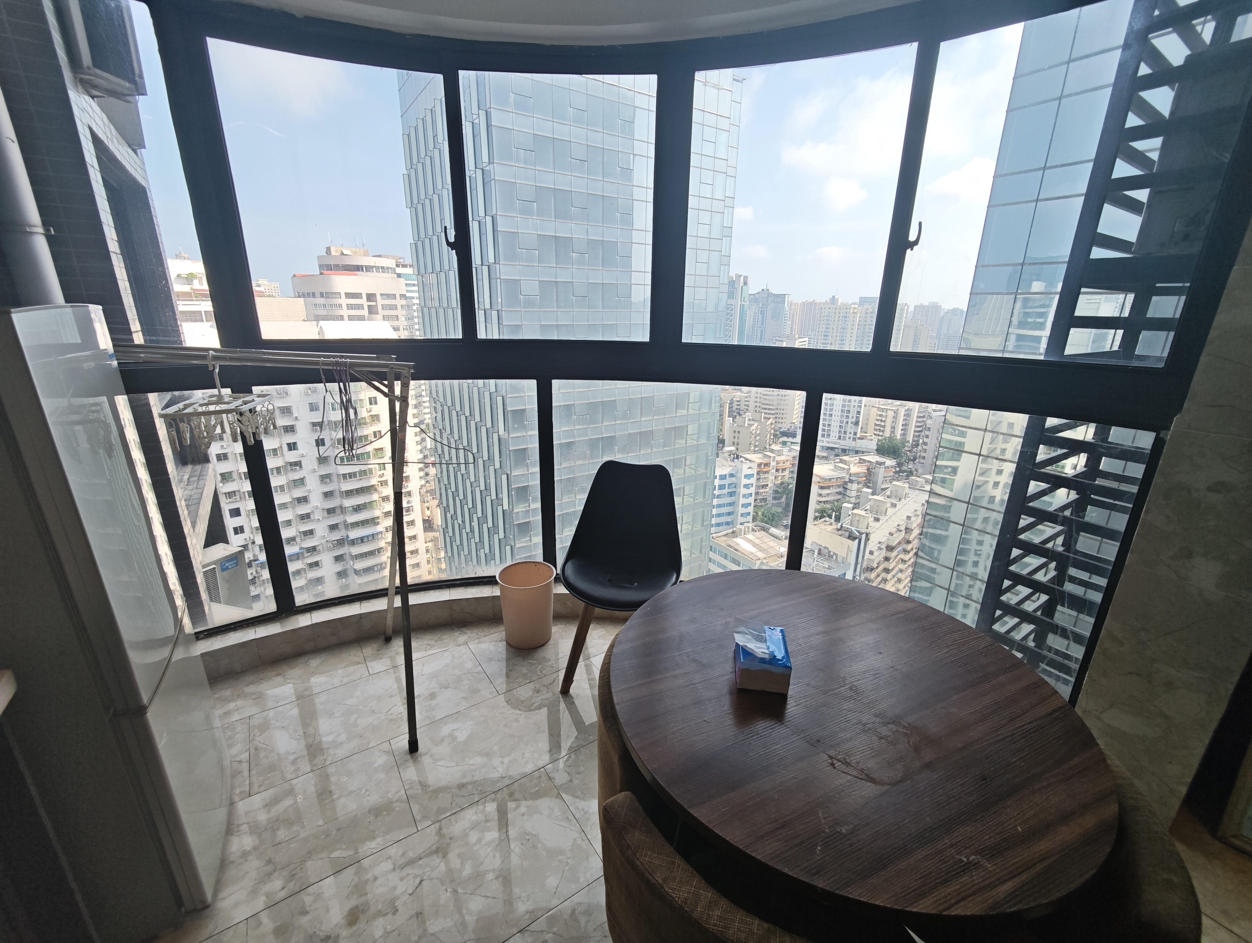 宇建国贸城 1室0厅1卫 2300.0元/月 宇建国贸城 1室0厅1卫 2300.0元/月室内图