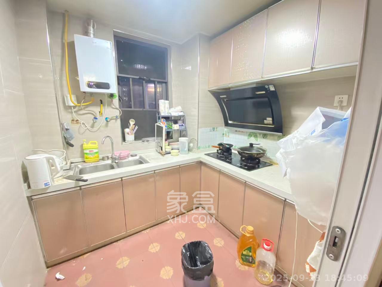 东宜兰园  2室1厅1卫   1800.00元/月室内图