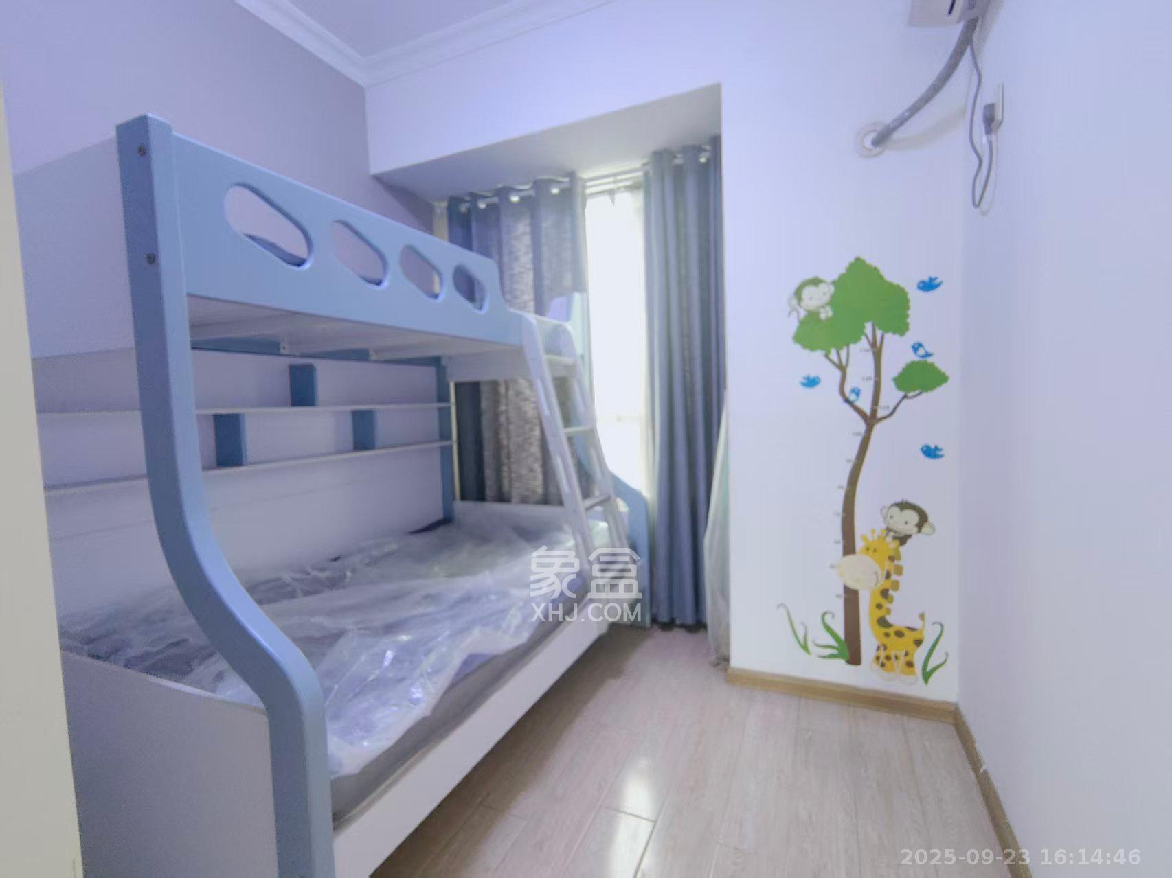 云栖谷  4室2厅2卫    2000.0元/月室内图