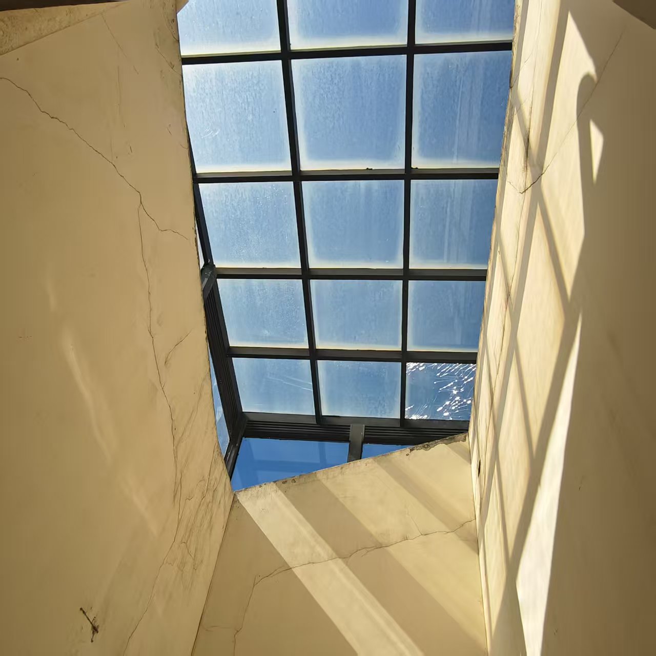 翡翠水城联排别墅 8室3厅4卫 790.0万 翡翠水城联排别墅 8室3厅4卫 790.0万客厅