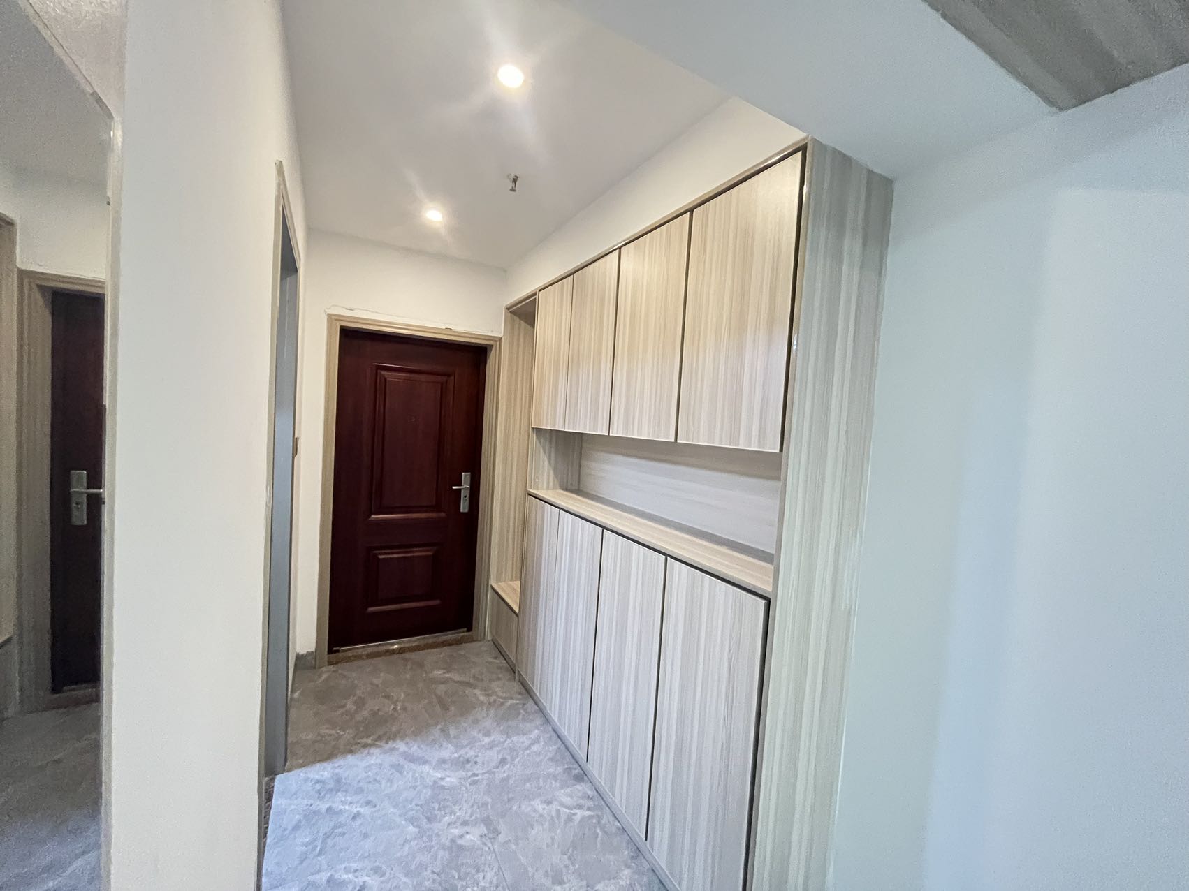 鑫天国际（鑫天偶遇）  1室1厅1卫    1200.0元/月室内图