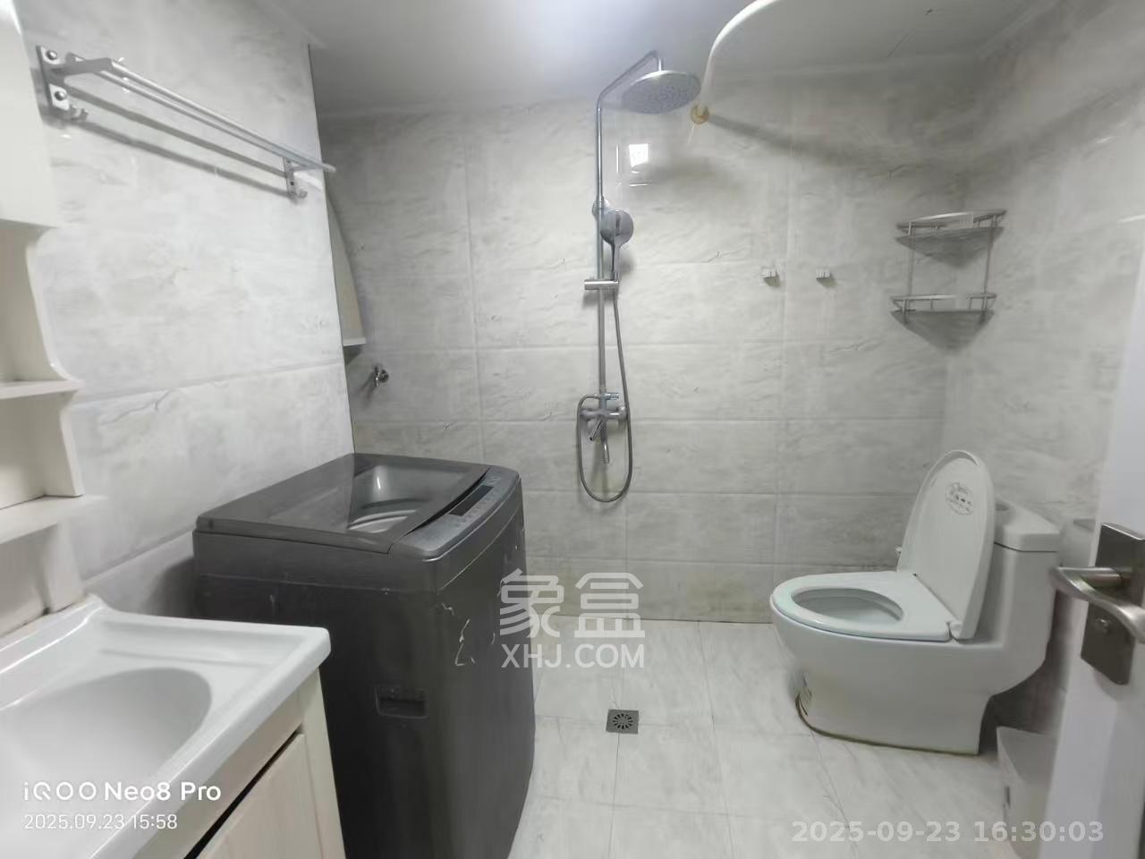 五矿万境水岸一期（万境水岸嘉苑）  3室2厅1卫    2400.0元/月室内图