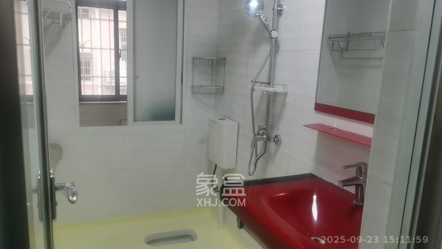 星沙国际物流园/泉星社区 3室2厅2卫 1800.0元/月 星沙国际物流园/泉星社区 3室2厅2卫 1800.0元/月室内图