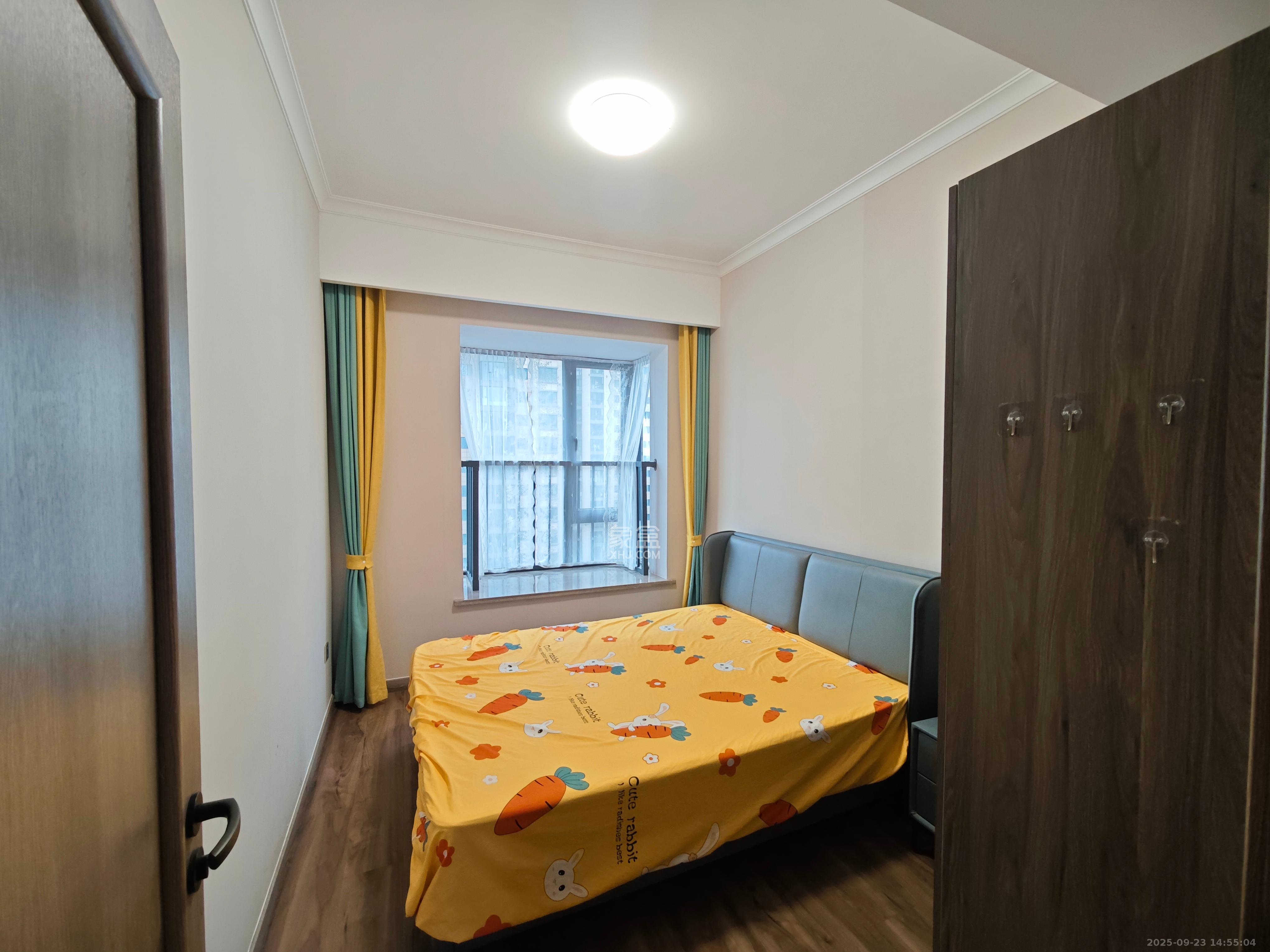 梦想新天地  4室2厅2卫    3800.0元/月室内图