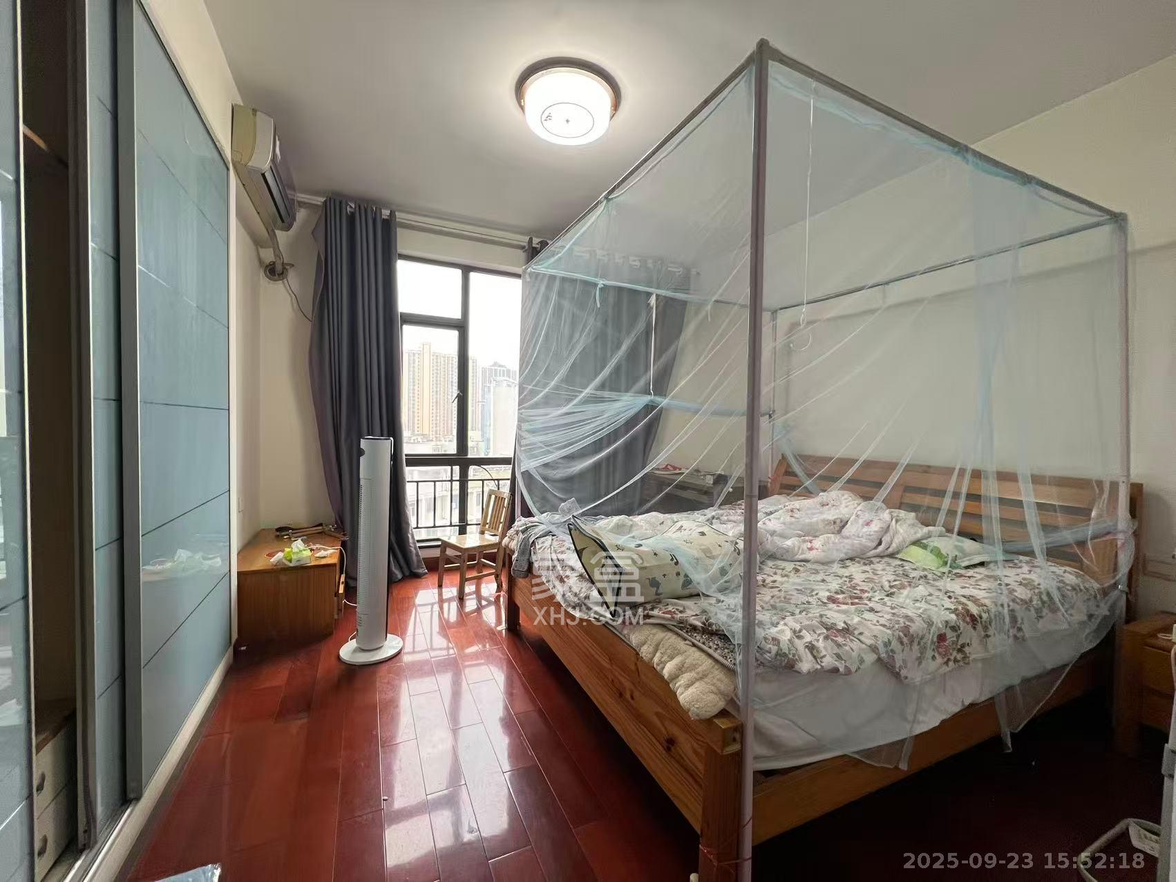 仁和香堤雅境 3室2厅2卫 2800.0元/月 仁和香堤雅境 3室2厅2卫 2800.0元/月室内图