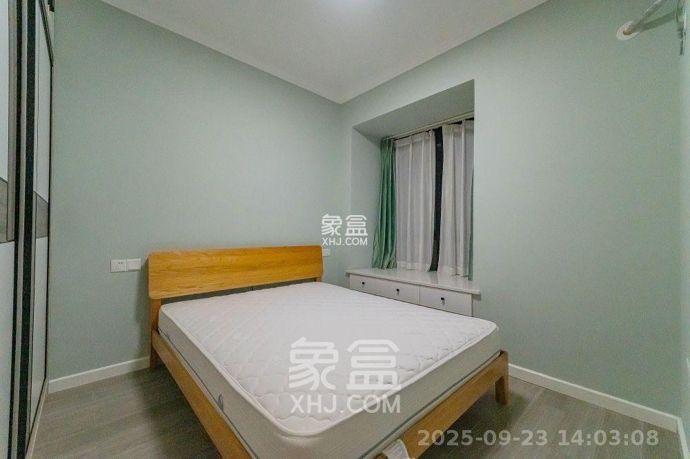 松雅湖壹号 3室2厅1卫 2700.0元/月 松雅湖壹号 3室2厅1卫 2700.0元/月室内图