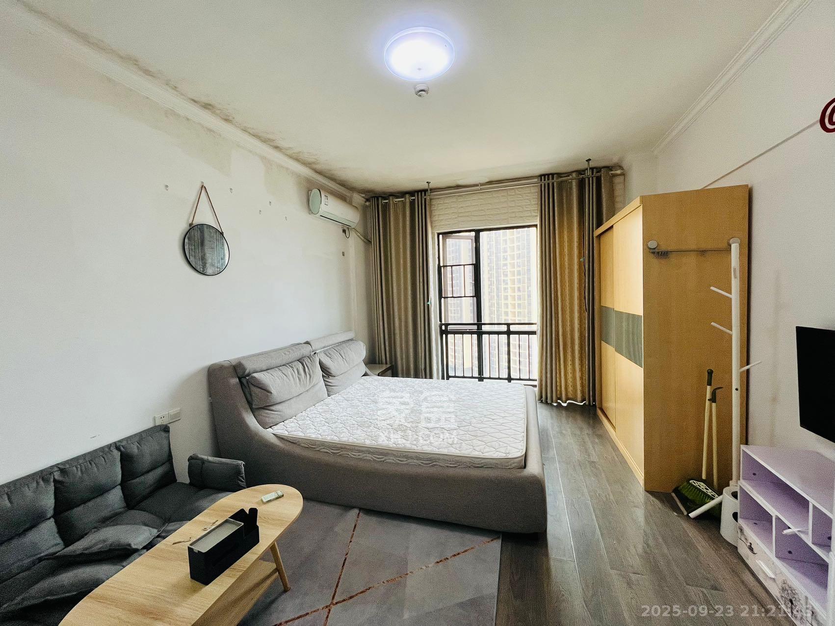 梅溪鑫苑名家 1室1厅1卫 1300.0元/月 梅溪鑫苑名家 1室1厅1卫 1300.0元/月室内图