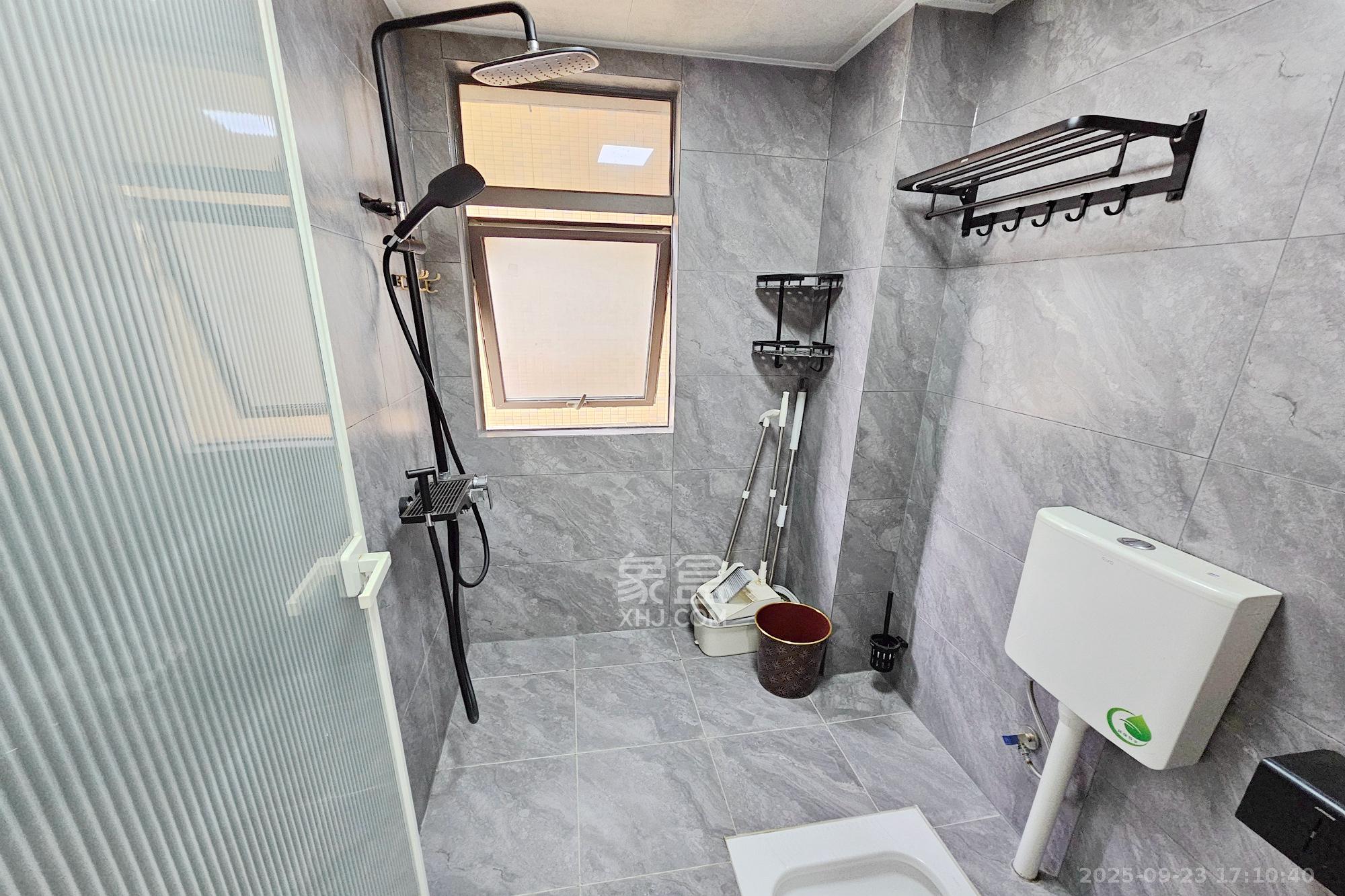 阳光城尚东湾青云苑 2室2厅1卫 100.0万 阳光城尚东湾青云苑 2室2厅1卫 100.0万其他