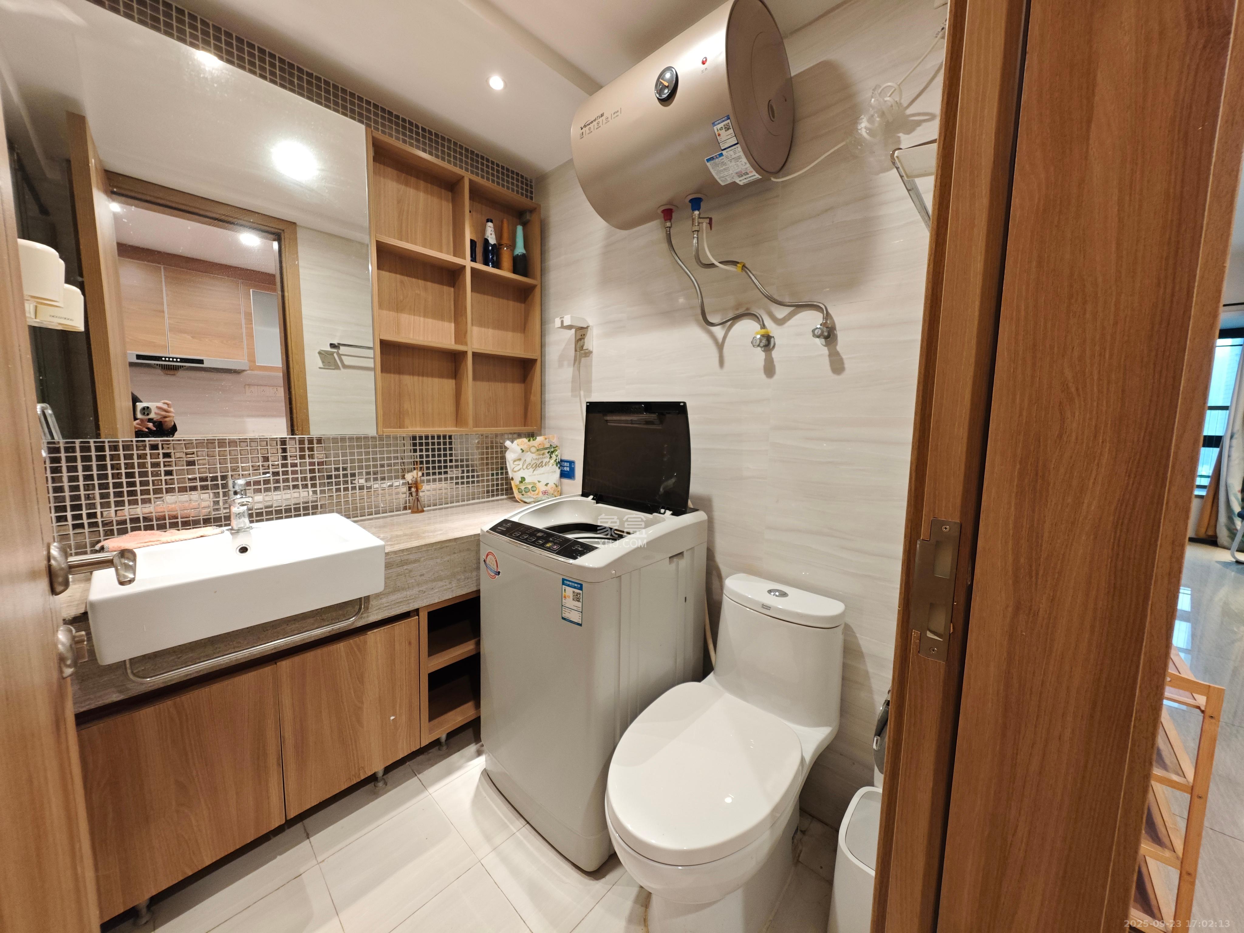 恒大翡翠华庭 1室1厅1卫 1300.0元/月 恒大翡翠华庭 1室1厅1卫 1300.0元/月室内图