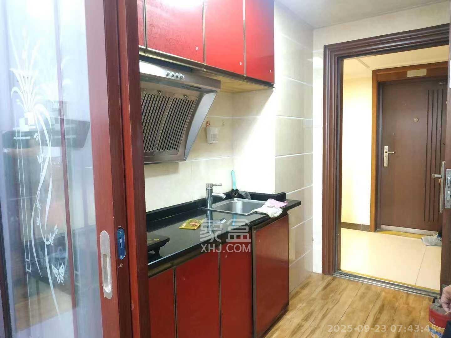 保利麓谷林语I区  1室1厅0卫    1300.0元/月室内图