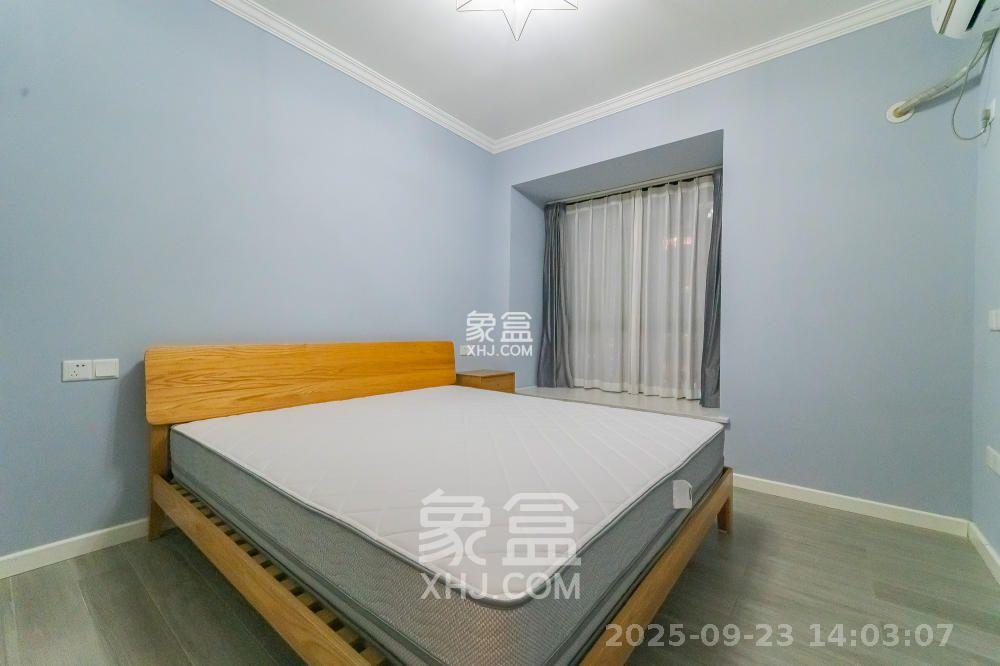 松雅湖壹号 3室2厅1卫 2700.0元/月 松雅湖壹号 3室2厅1卫 2700.0元/月室内图