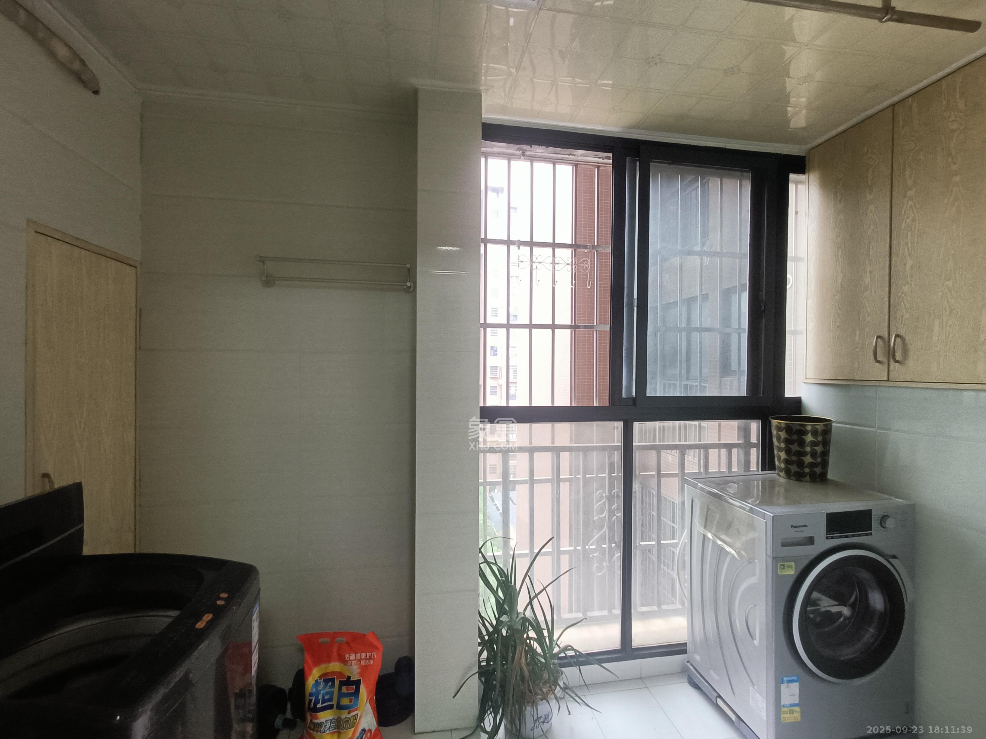 泰禹云开壹品 4室2厅2卫 2800.0元/月 泰禹云开壹品 4室2厅2卫 2800.0元/月室内图