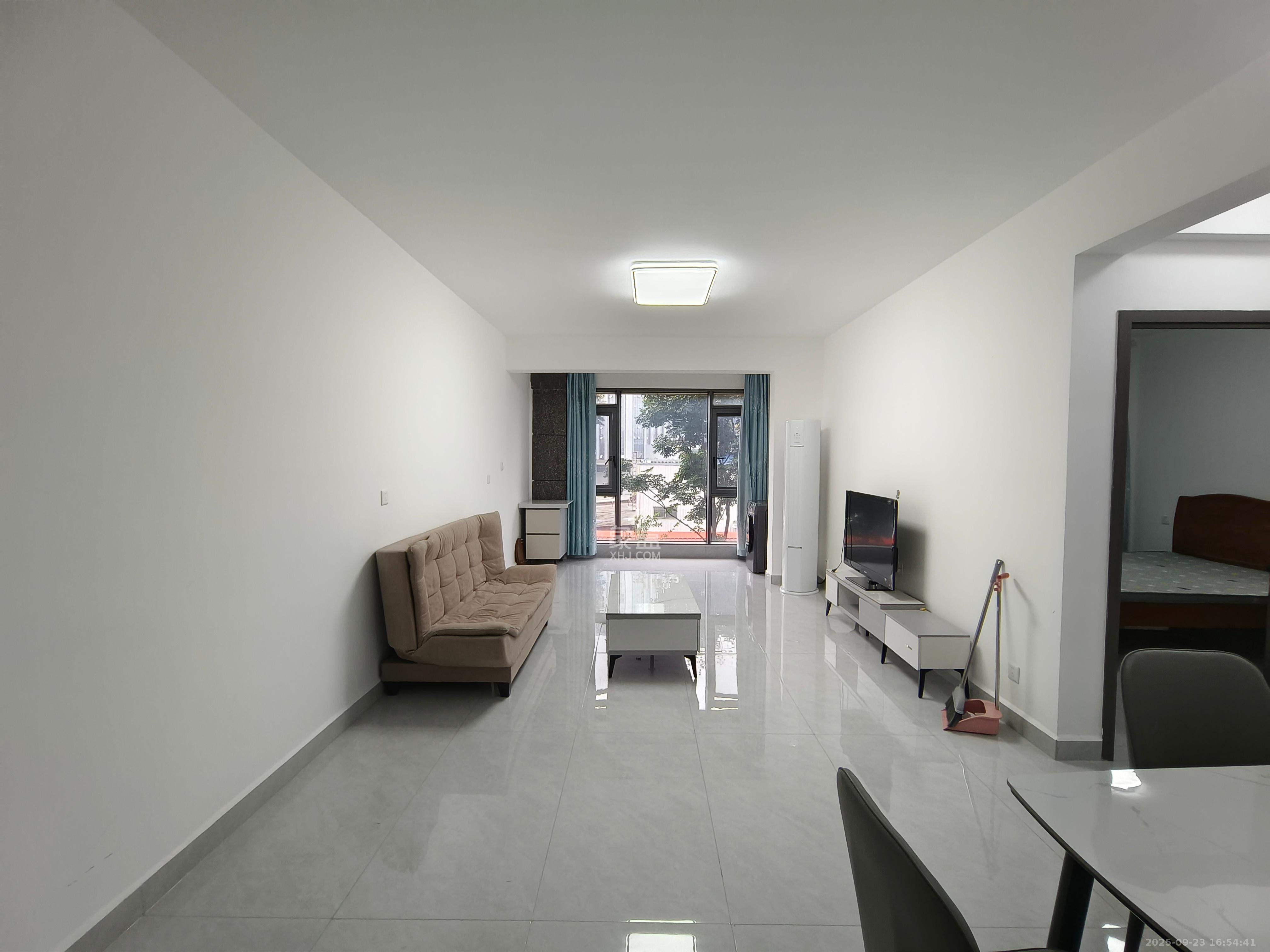 天城国际广场 3室2厅1卫 3000.0元/月 天城国际广场 3室2厅1卫 3000.0元/月室内图