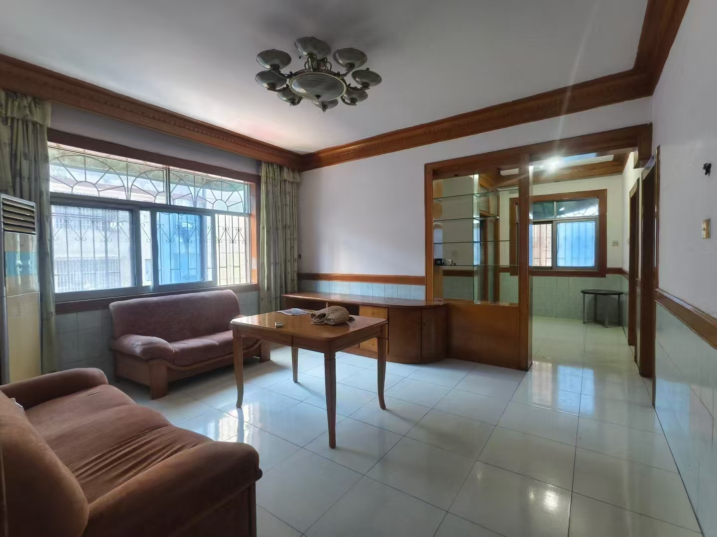 菊苑小区西区 3室1厅1卫 32.8万 菊苑小区西区 3室1厅1卫 32.8万客厅