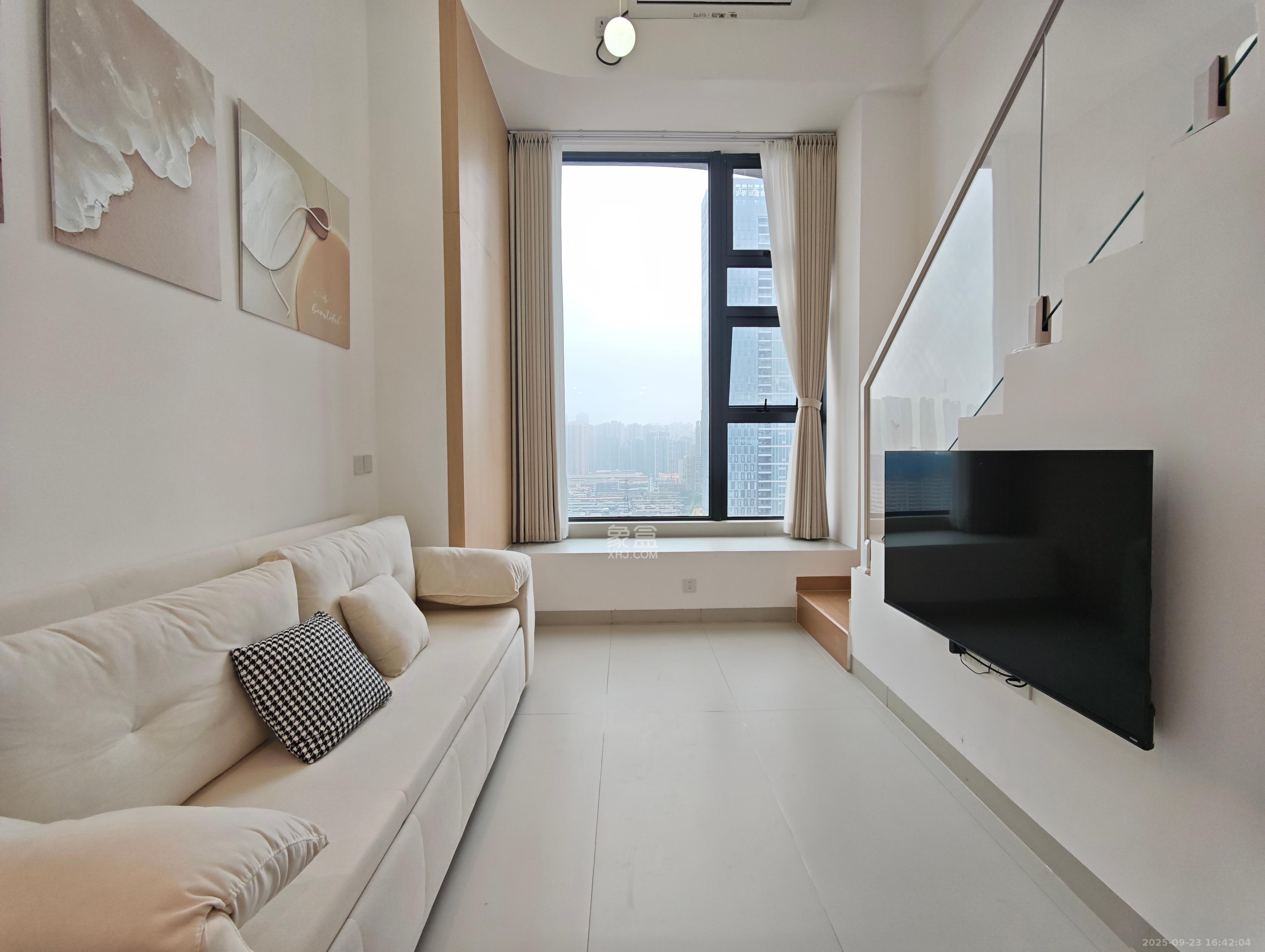 建发养云 1室1厅1卫 2800.0元/月 建发养云 1室1厅1卫 2800.0元/月室内图