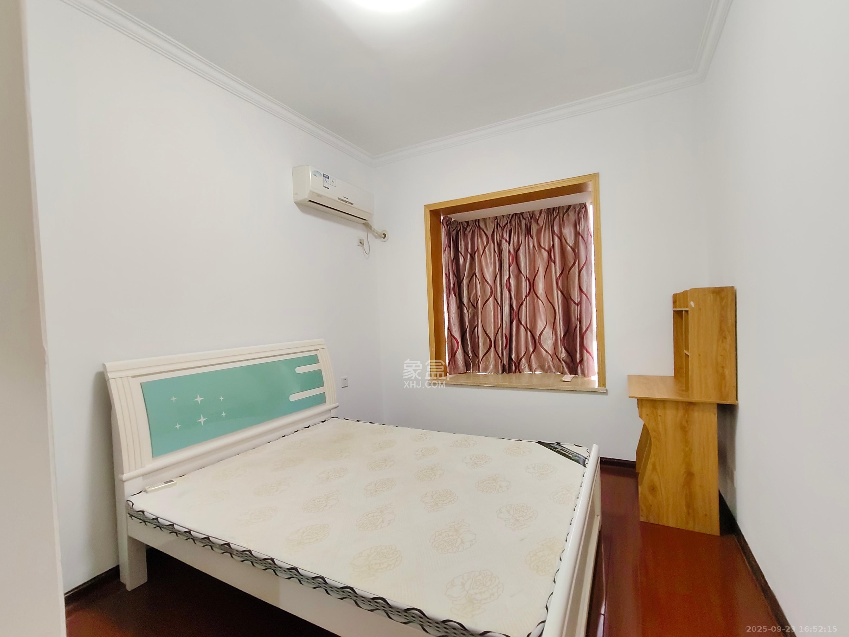 楚天中苑  3室2厅2卫    1800.0元/月 楚天中苑  3室2厅2卫    1800.0元/月室内图