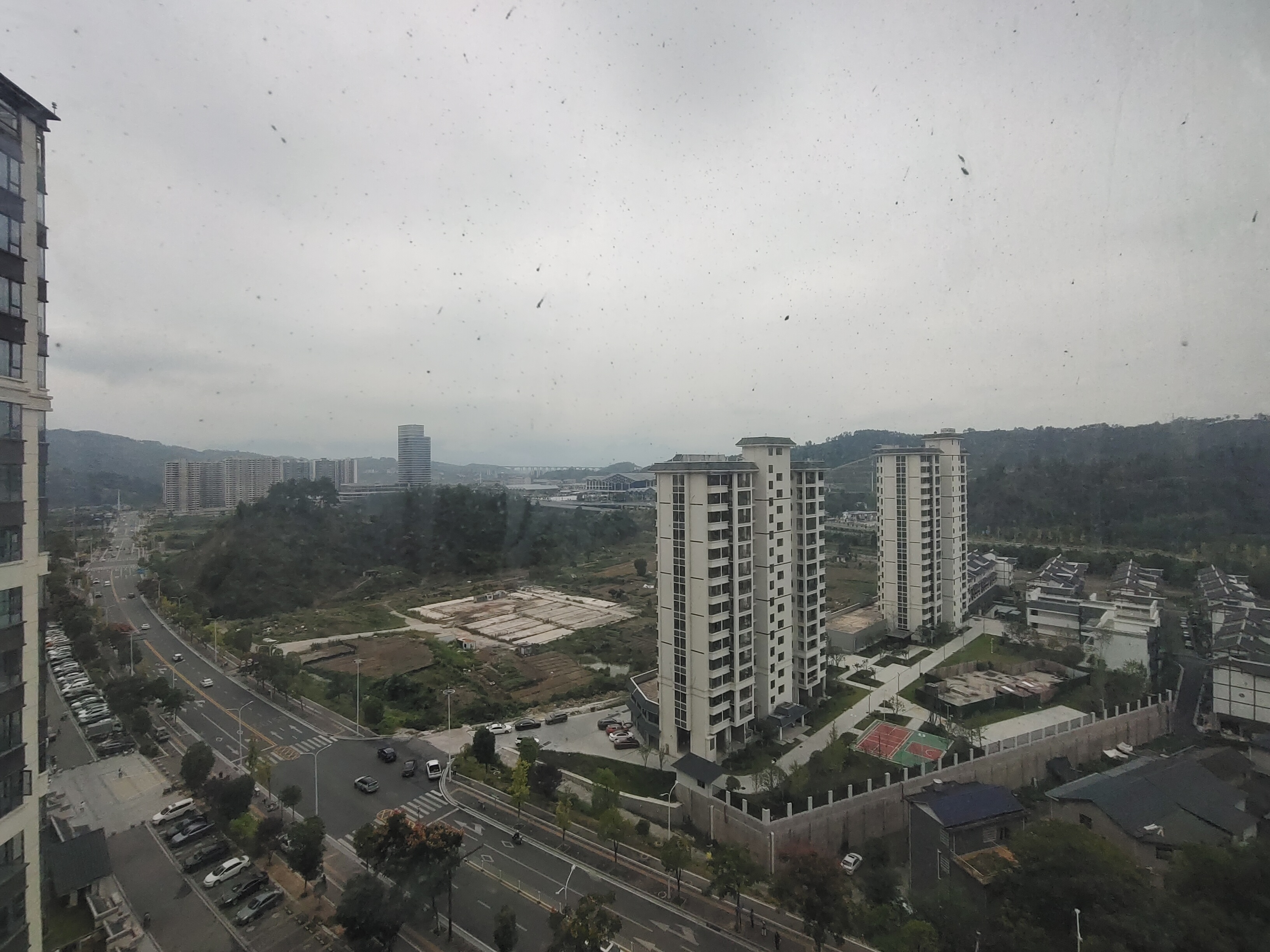 中建凤栖台 3室2厅2卫 43.0万 中建凤栖台 3室2厅2卫 43.0万客厅