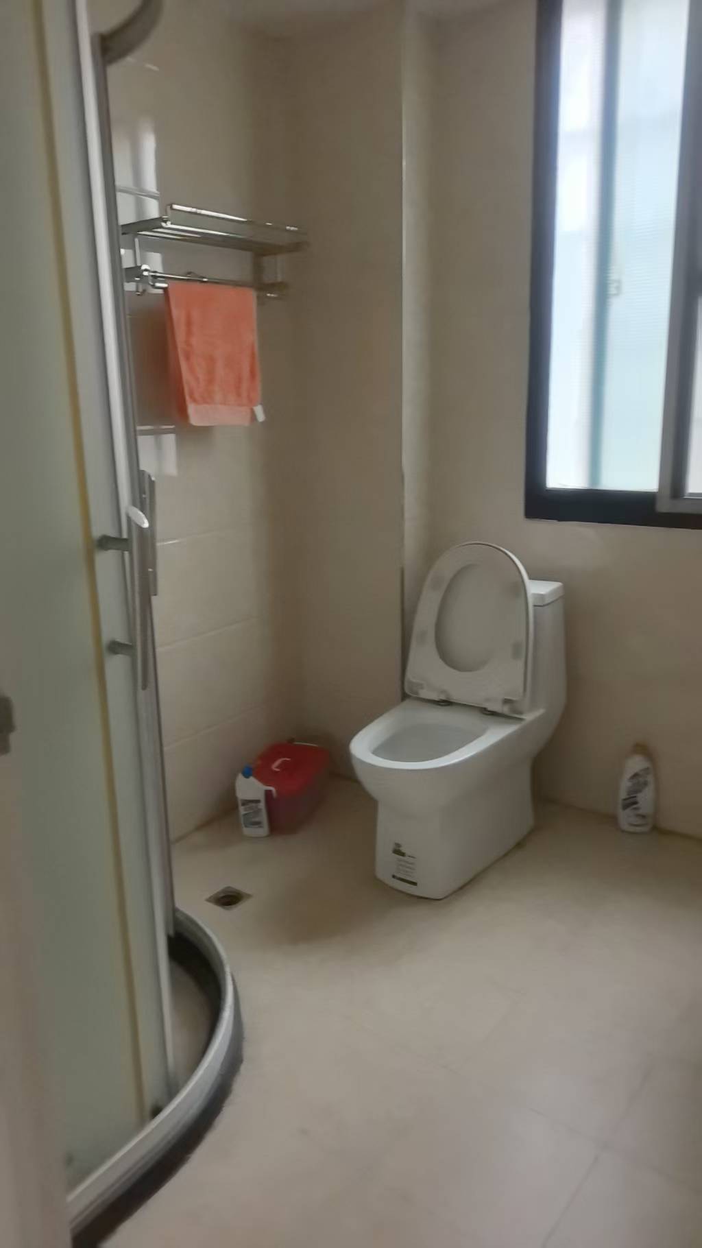 华剑首郡+五江珑悦 4室2厅2卫 73.8万 华剑首郡+五江珑悦 4室2厅2卫 73.8万客厅