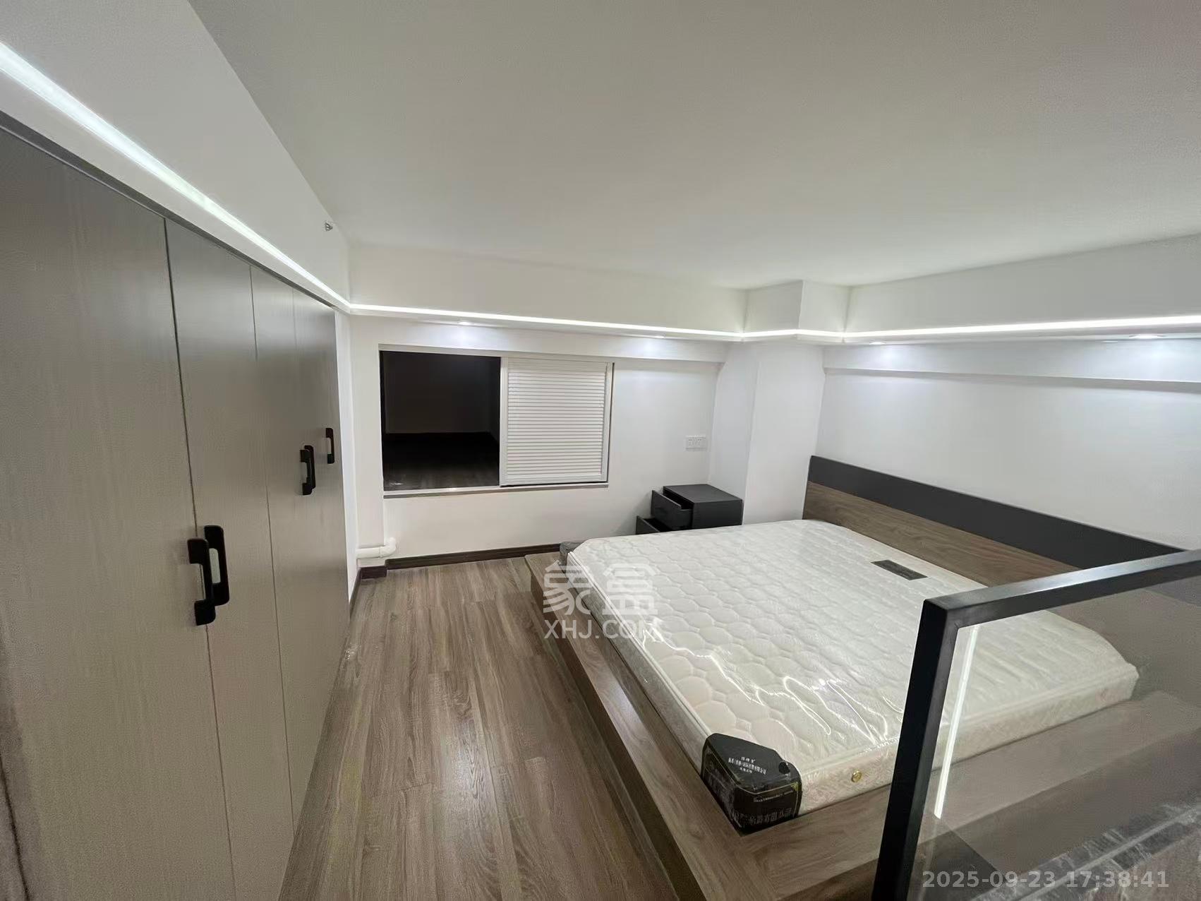 藏珑湖上公馆  1室0厅0卫    3400.0元/月室内图